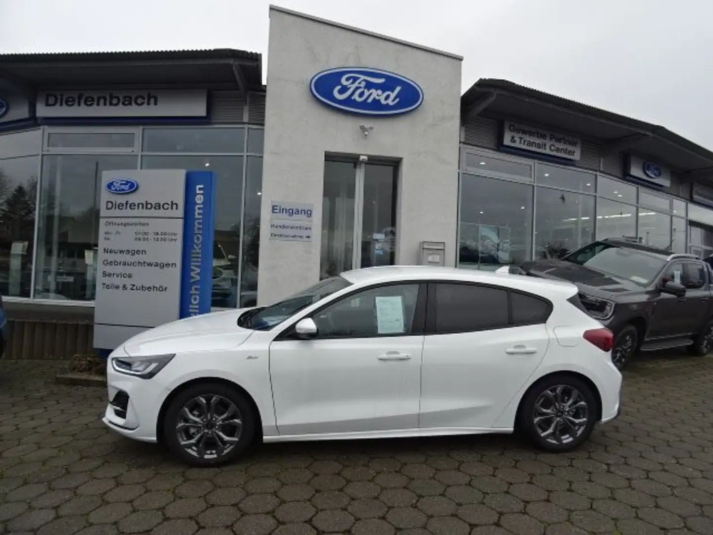 Ford Focus 1.0 Ecoboost ST-Line Automatik +ACC+TW Weiß - 2