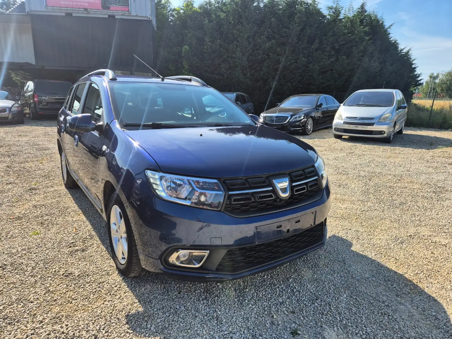 Dacia Logan Automaat / NAVI / CAM / AIRCO / ALU / CRUISE Bleu - 2