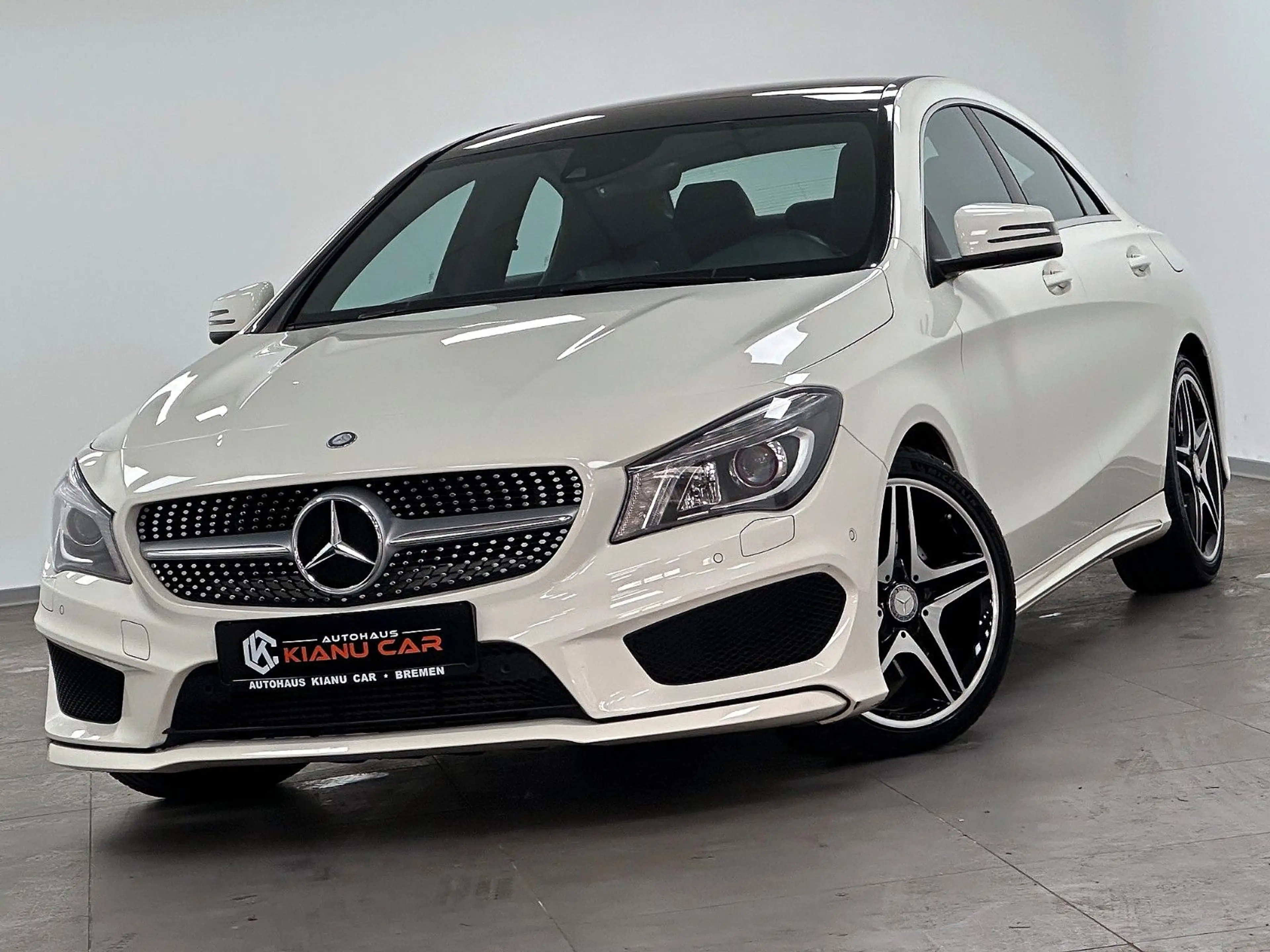 Mercedes-Benz CLA 250 AMG Line SHZ+NAVI+KAMERA+PANORAMA+EUR6