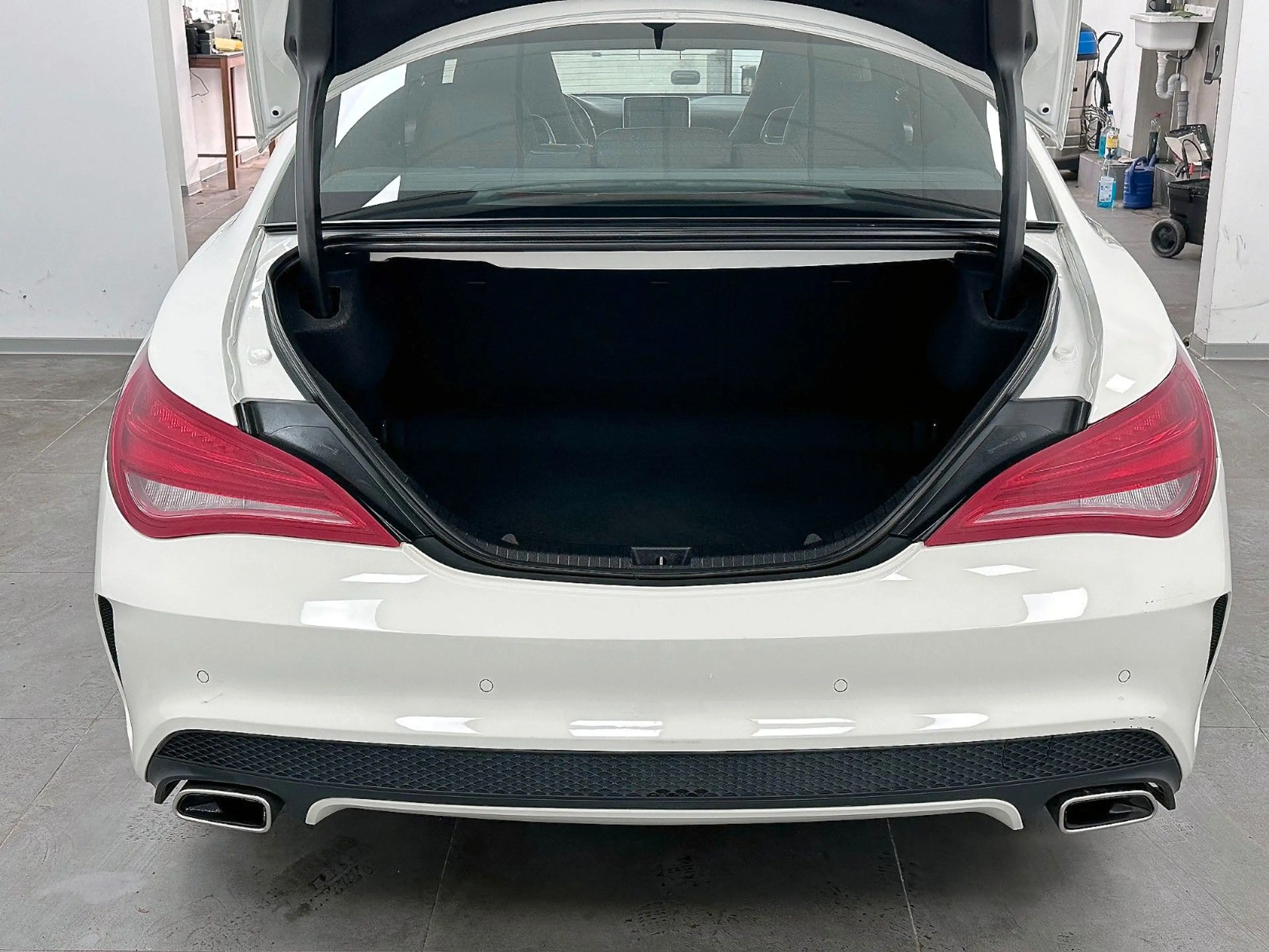 Mercedes-Benz CLA 250 AMG Line SHZ+NAVI+KAMERA+PANORAMA+EUR6 — photo 7