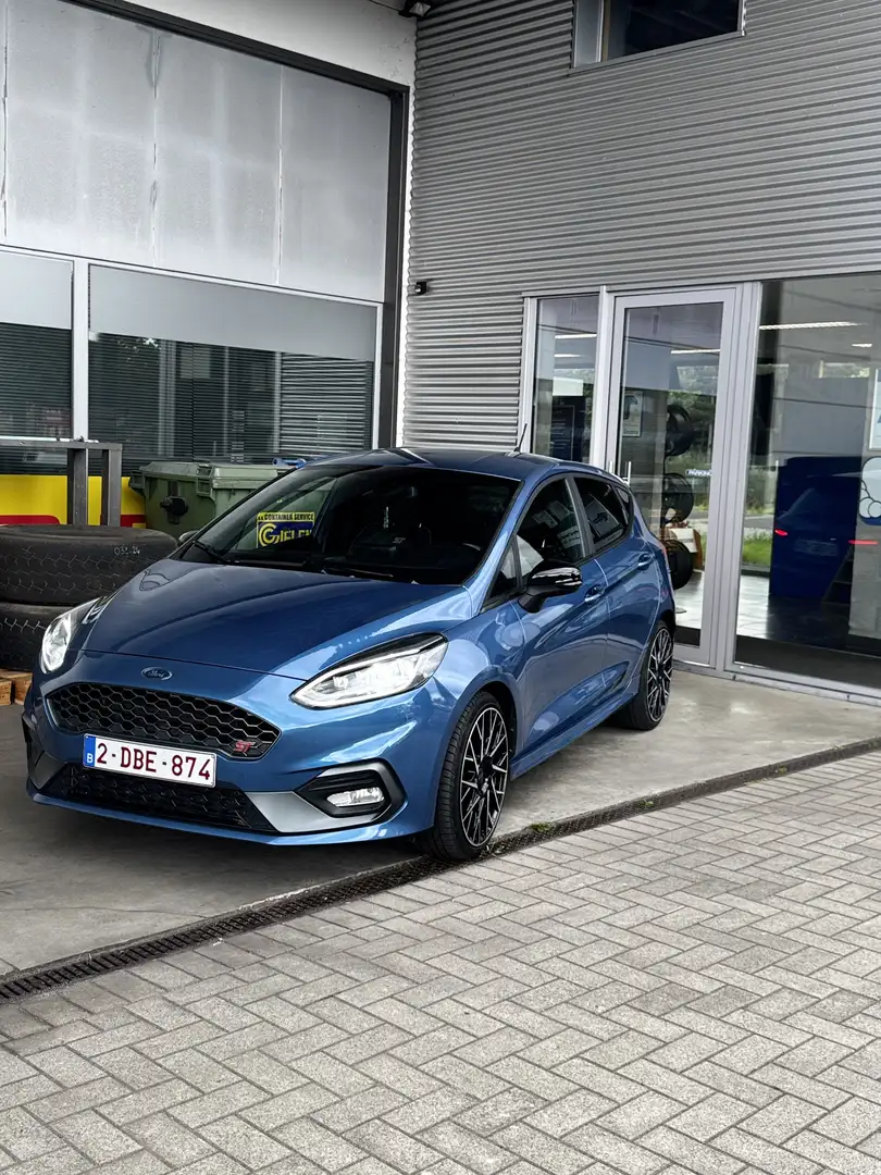 Ford Fiesta 1.5 EcoBoost S&S mit Leder-Exclusiv-Paket ST - 2