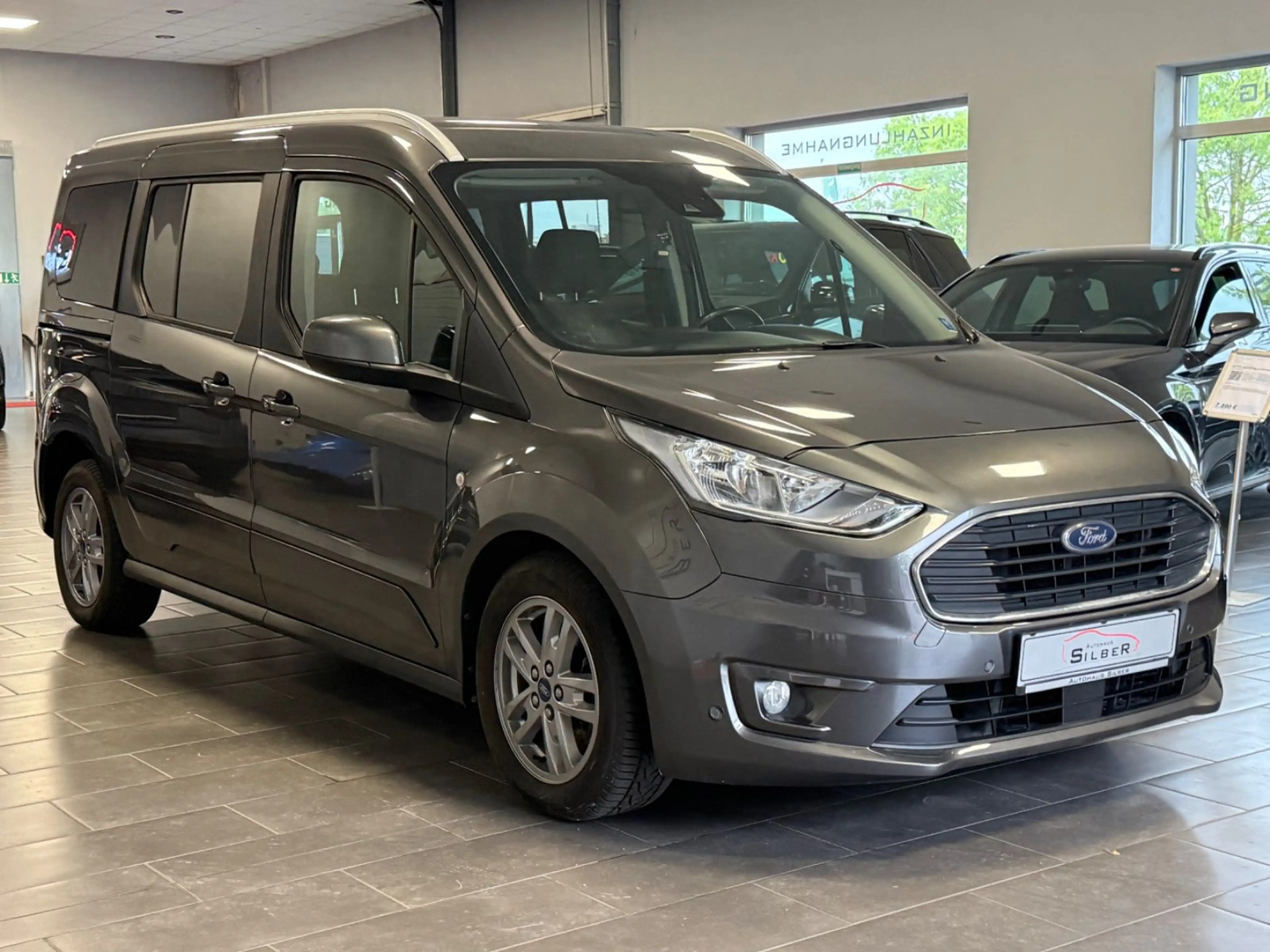 Ford Grand Tourneo Connect 1.5 TDCI Aut.Titanium/Pan — photo 2