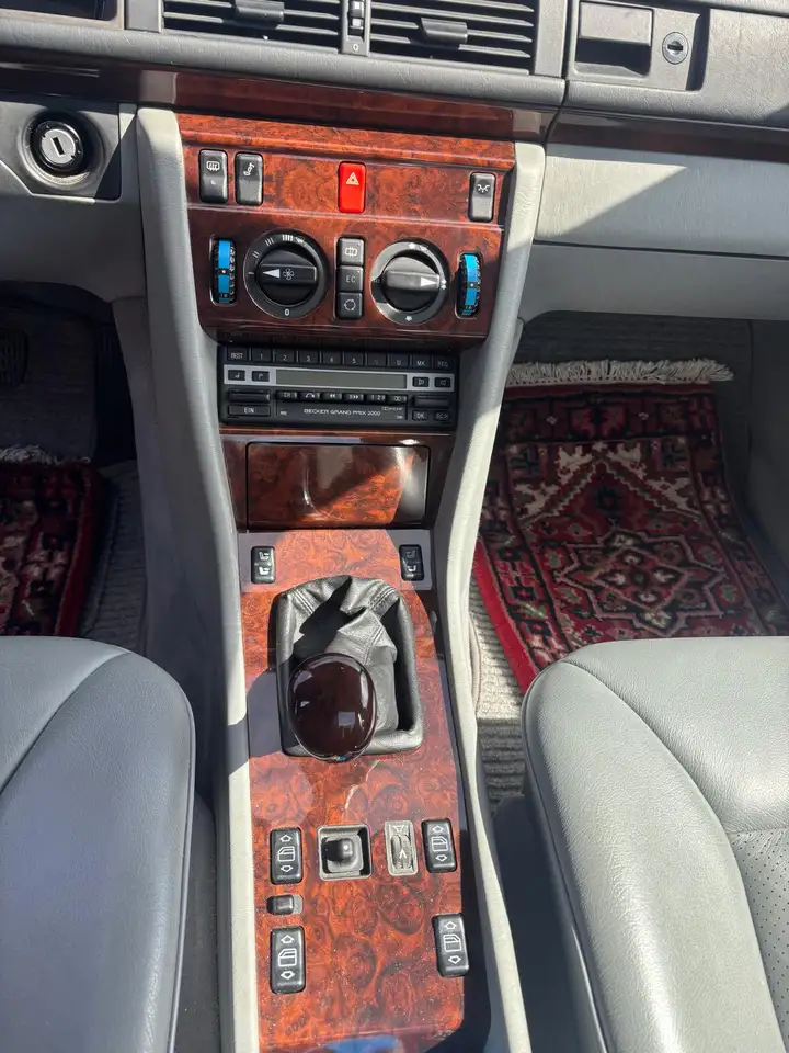 Mercedes-Benz CE 300, foto 12