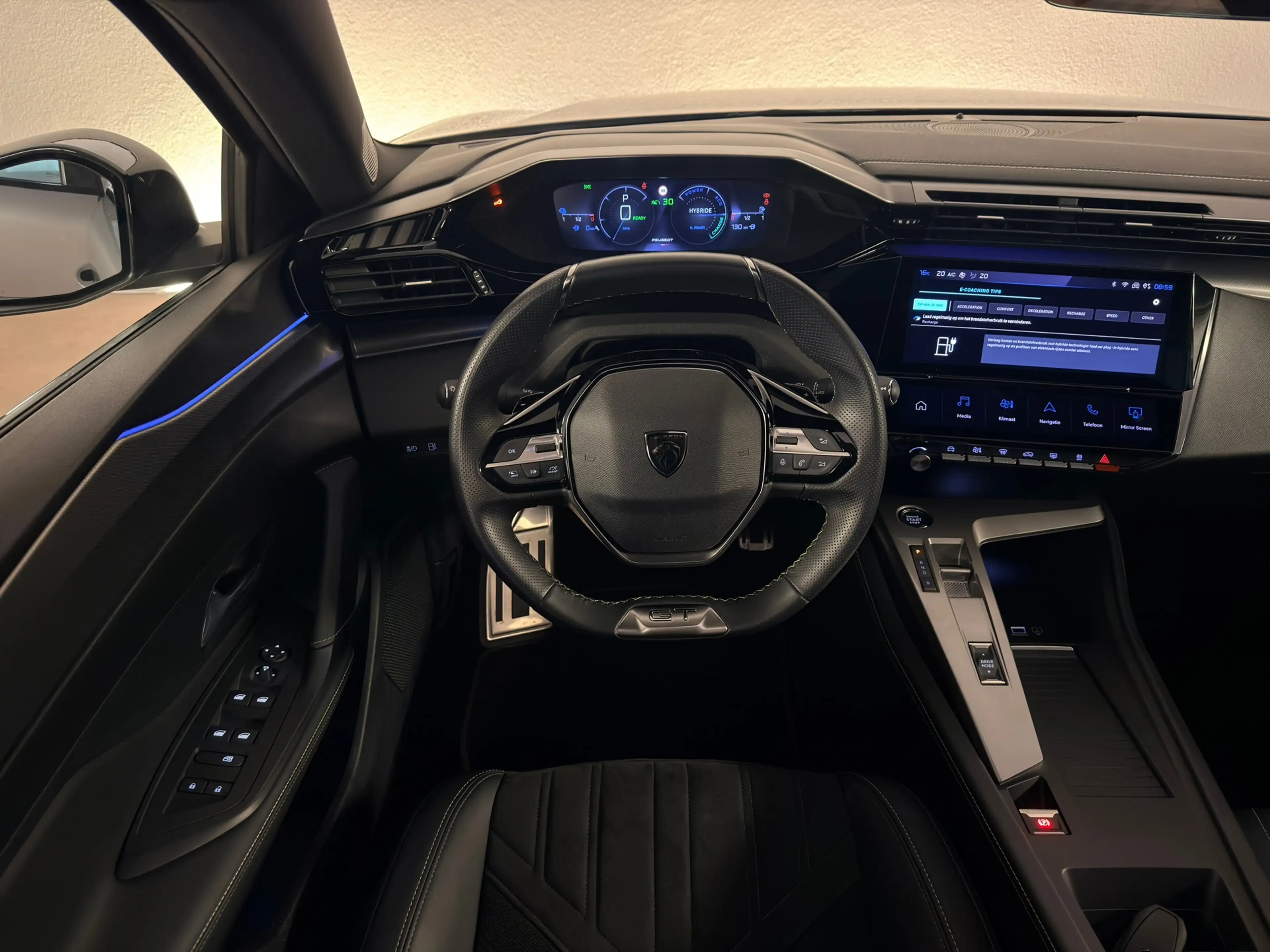 Peugeot 308 SW 1.6 Plug-in Hybrid 225 GT, Panoramadak, 360 Cam — photo 6
