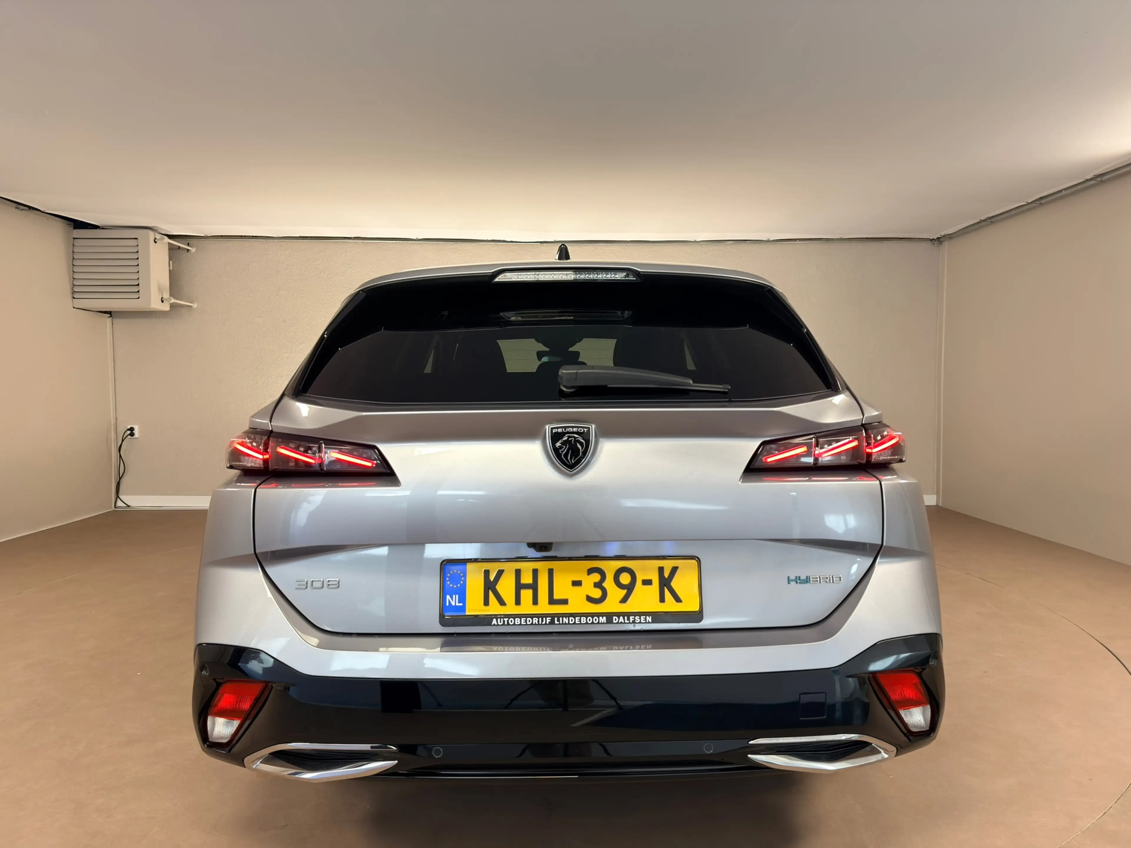 Peugeot 308 SW 1.6 Plug-in Hybrid 225 GT, Panoramadak, 360 Cam — photo 9