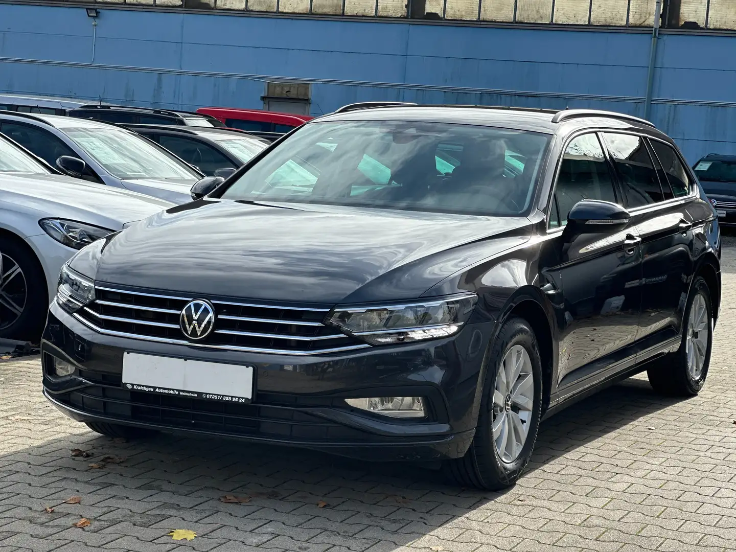 Volkswagen Passat 1.5 TSI DSG*Kamera*Navi*Standheizg*Klimaauto*SR+WR Grau - 1
