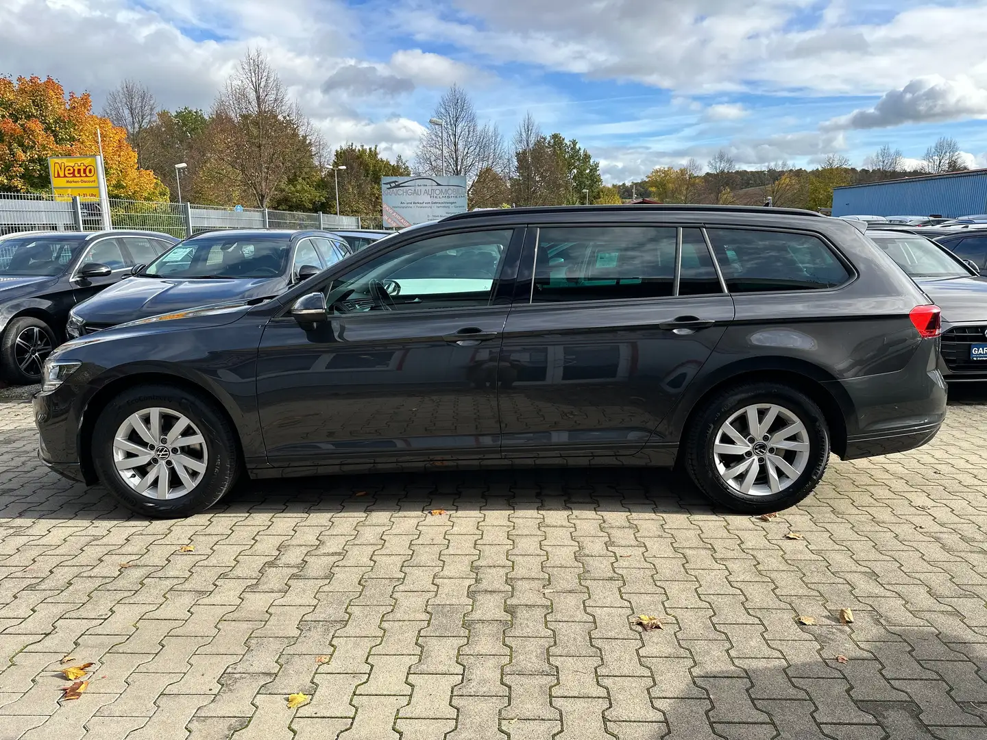 Volkswagen Passat 1.5 TSI DSG*Kamera*Navi*Standheizg*Klimaauto*SR+WR Grau - 2
