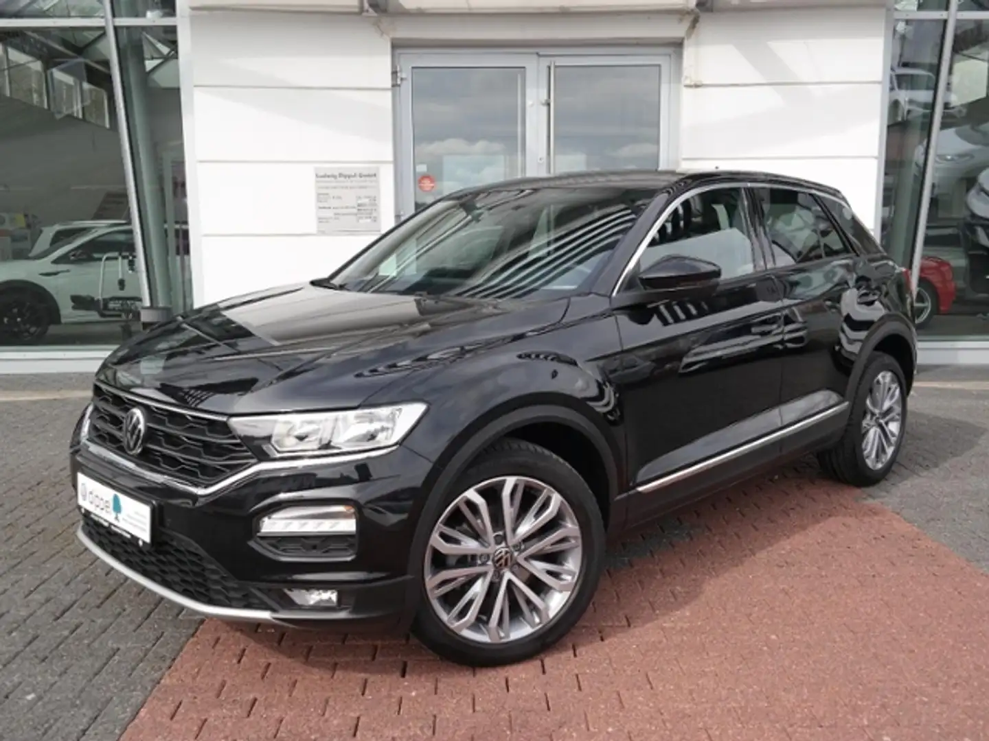 Volkswagen T-Roc Sport 1.5 TSI DSG Navi,SHZ,18"LM-Felgen Negro - 2