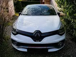 Renault Clio 1.6 Turbo 220 EDC RS Trophy