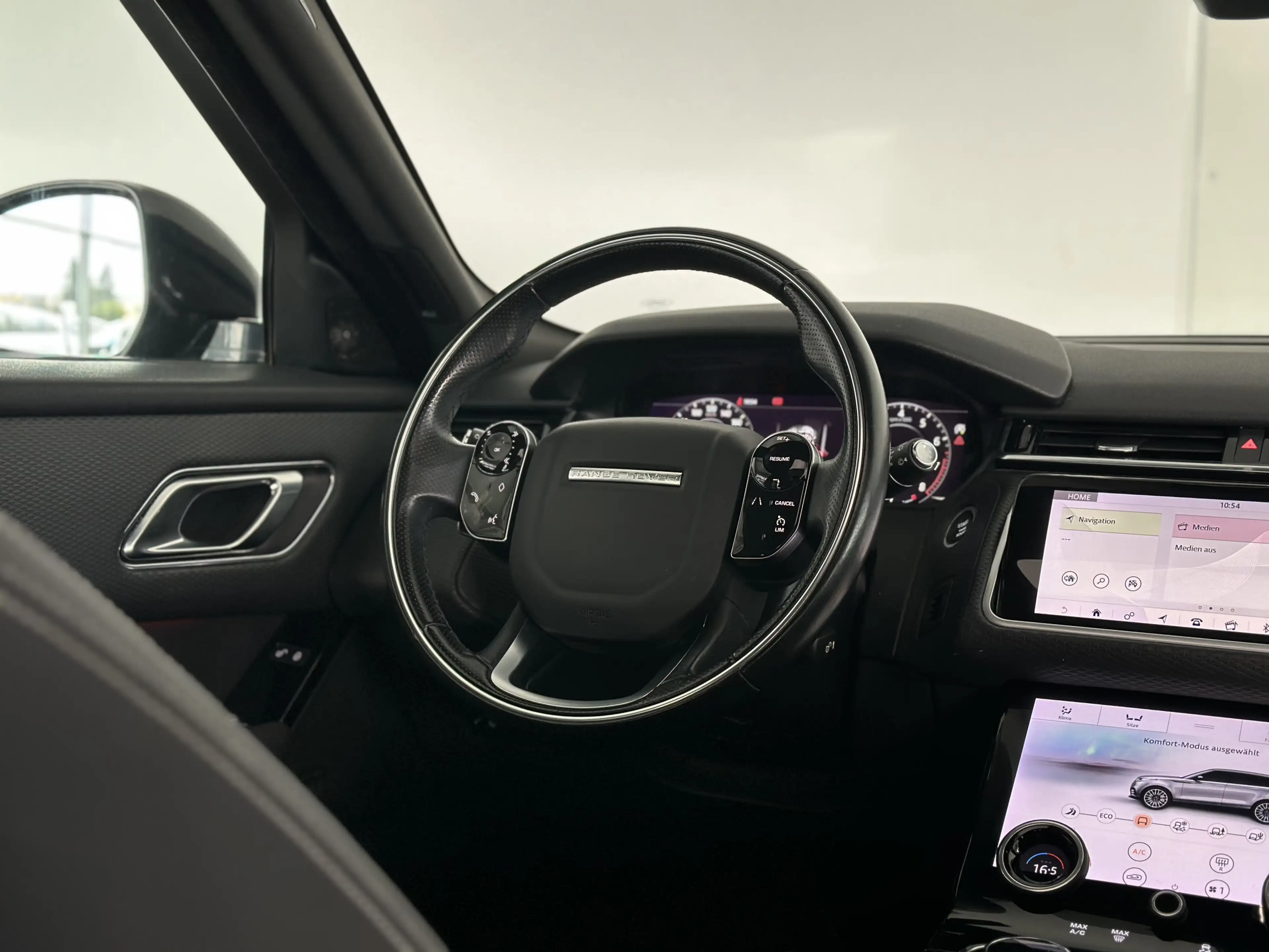 Land Rover Range Rover Velar R-Dynamic *PANO*KAMERA*MERIDIAN*ACC*AWD — photo 13