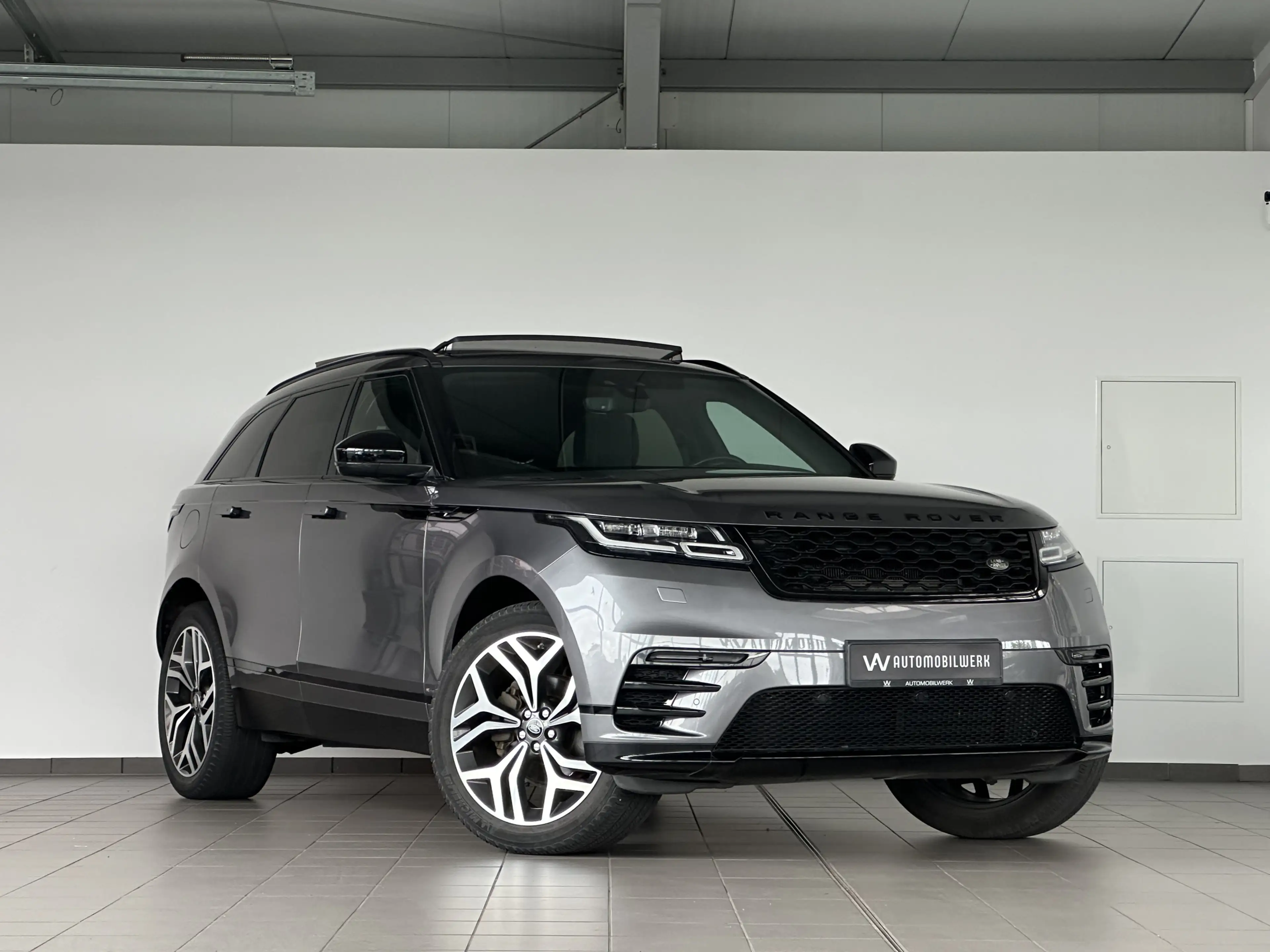 Land Rover Range Rover Velar R-Dynamic *PANO*KAMERA*MERIDIAN*ACC*AWD — photo 3
