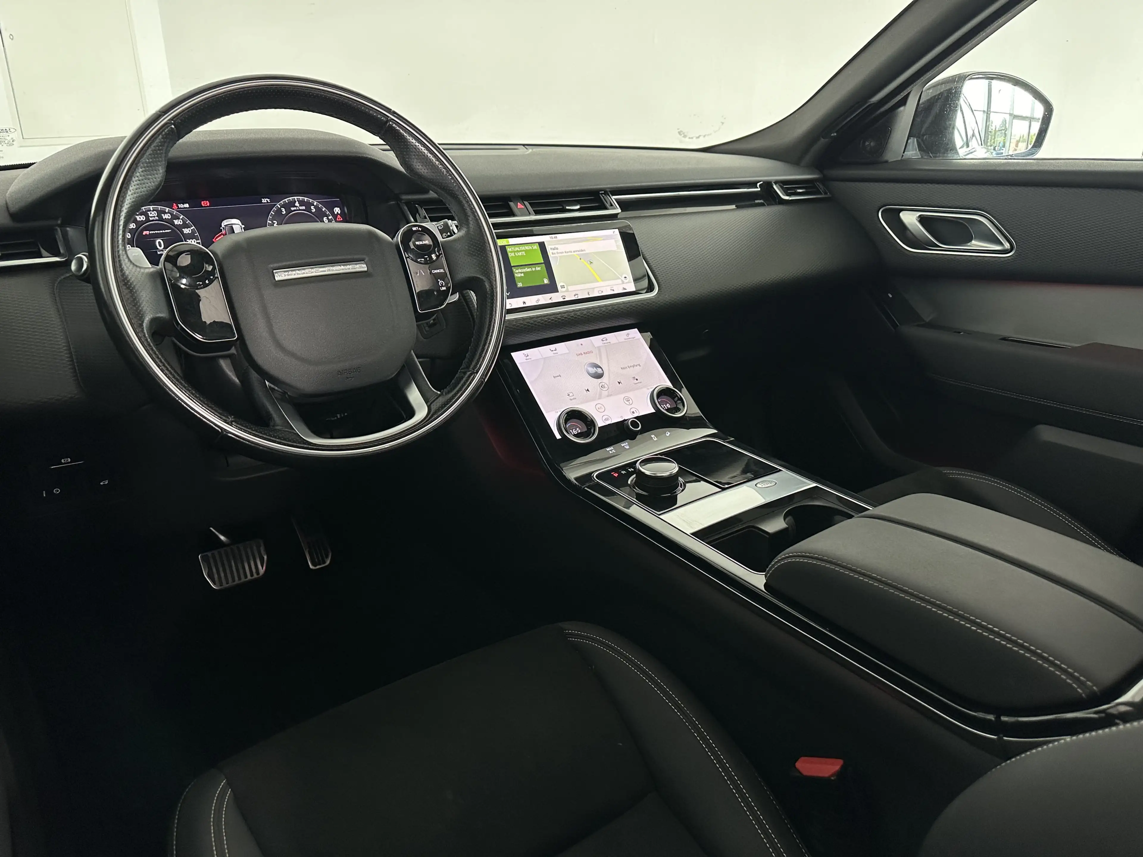 Land Rover Range Rover Velar R-Dynamic *PANO*KAMERA*MERIDIAN*ACC*AWD — photo 11