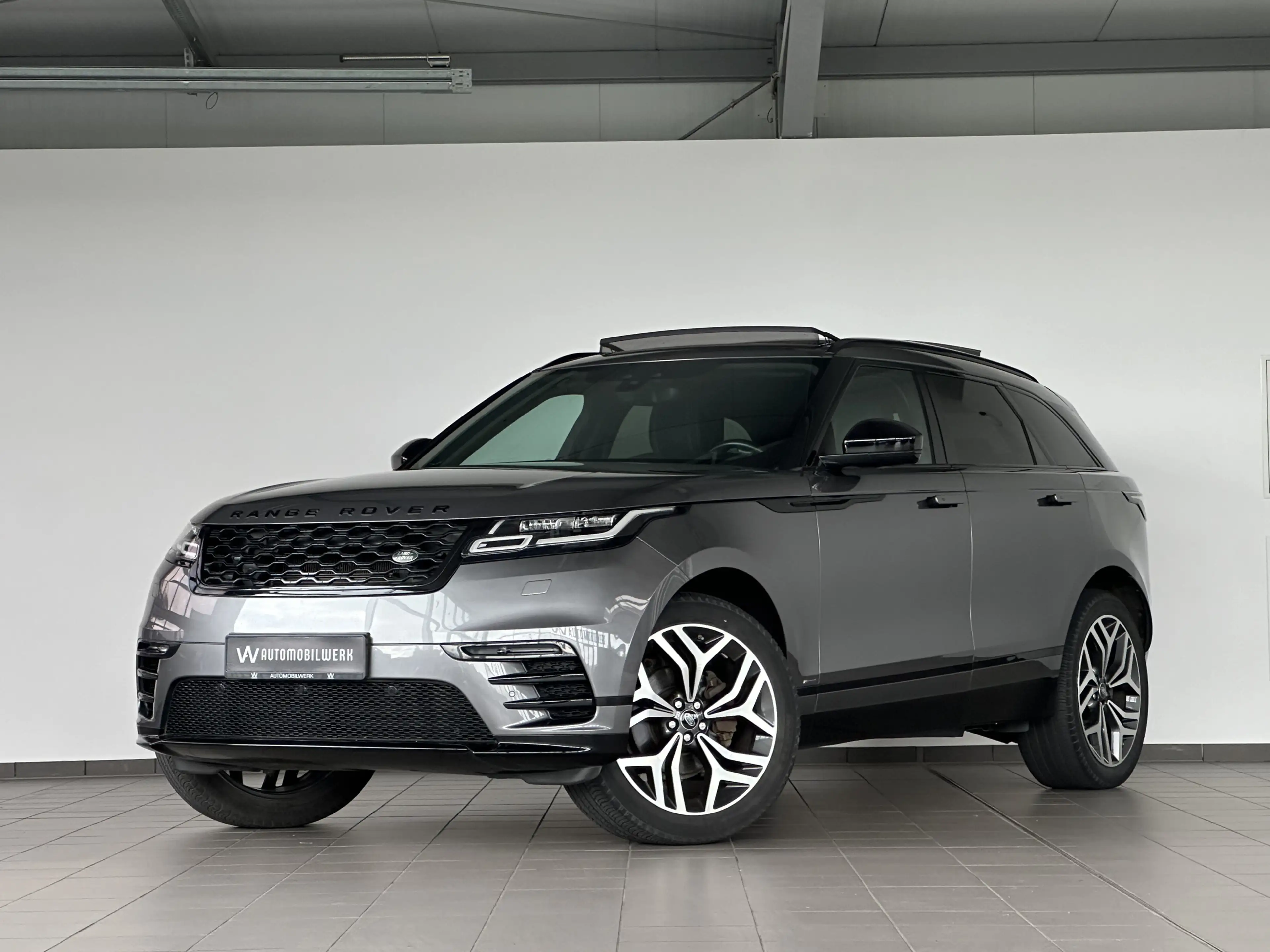 Land Rover Range Rover Velar R-Dynamic *PANO*KAMERA*MERIDIAN*ACC*AWD