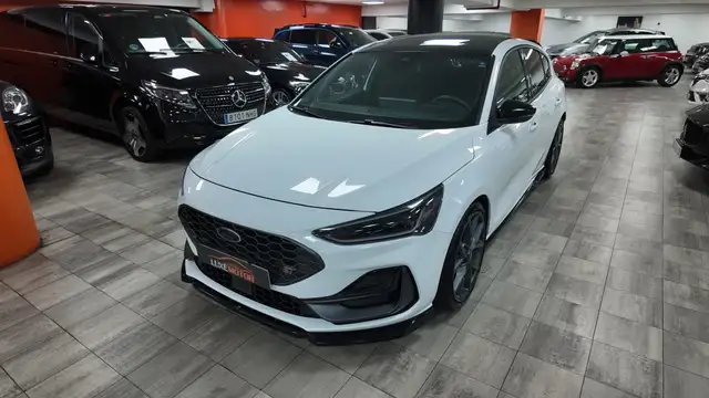 2022 Ford Focus in White for sale