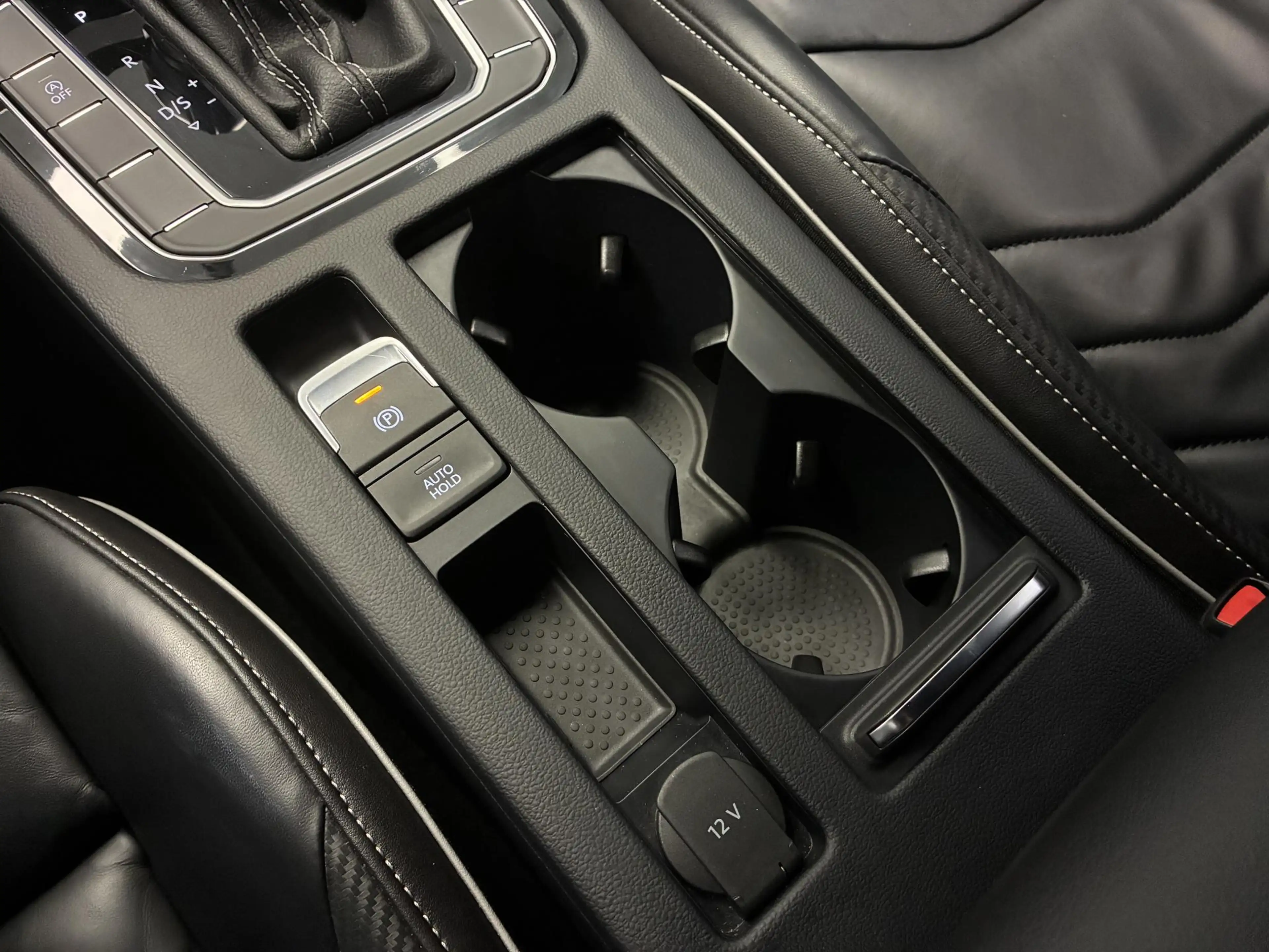 Volkswagen Arteon 2.0 TSI R-Line Business+ | LEDER | CARPLAY | CAMER — photo 36