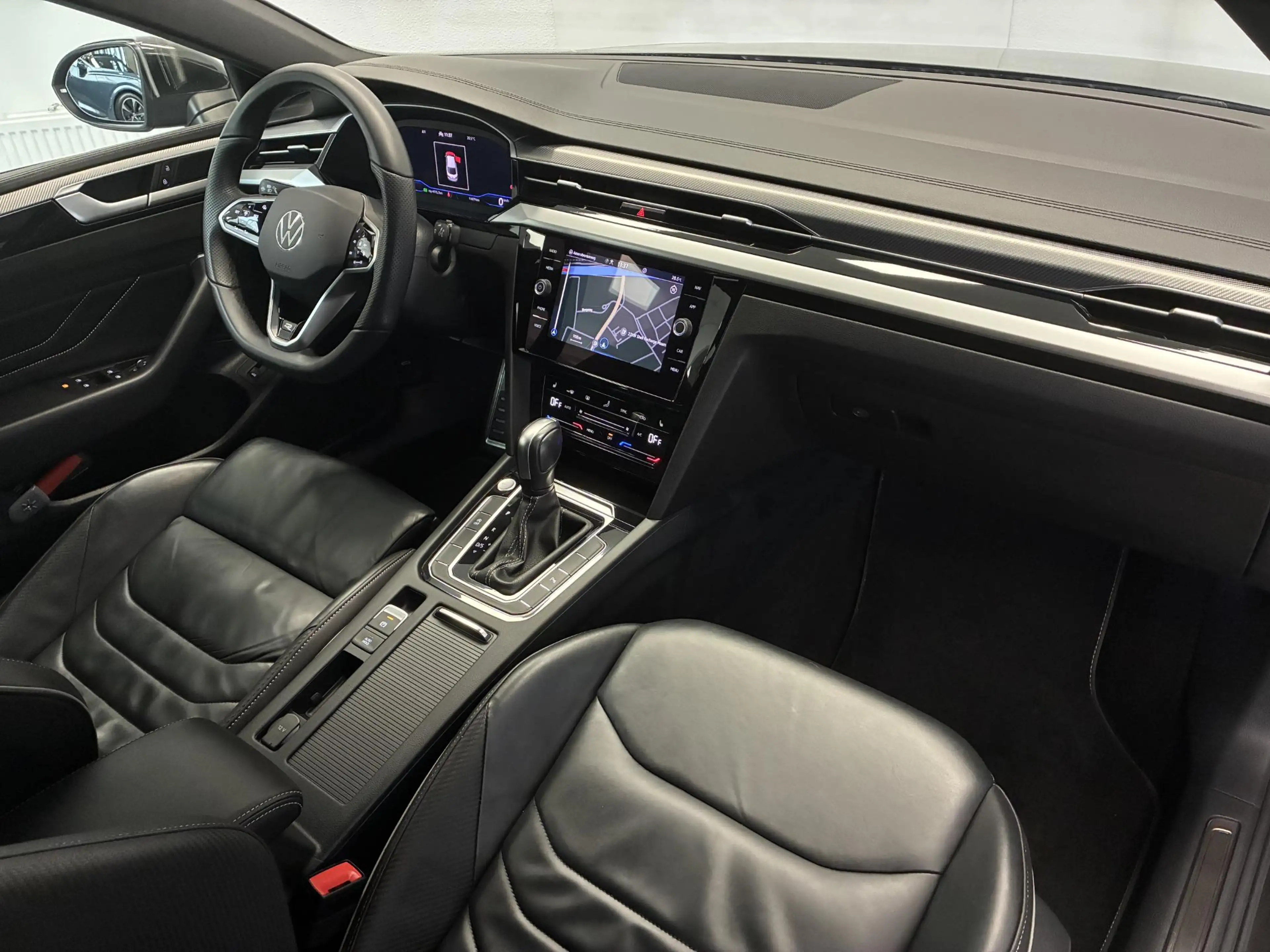 Volkswagen Arteon 2.0 TSI R-Line Business+ | LEDER | CARPLAY | CAMER — photo 11