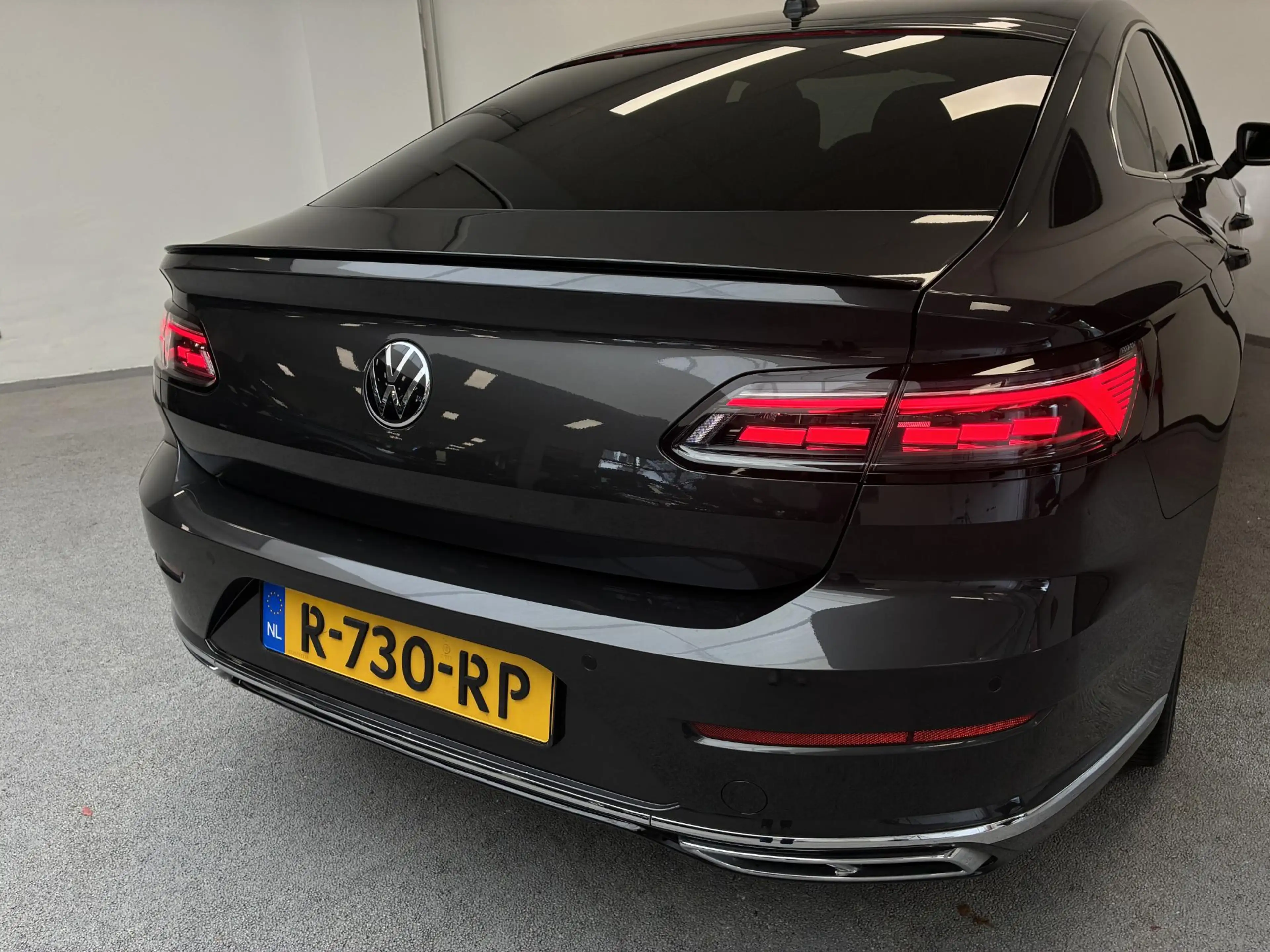 Volkswagen Arteon 2.0 TSI R-Line Business+ | LEDER | CARPLAY | CAMER — photo 38