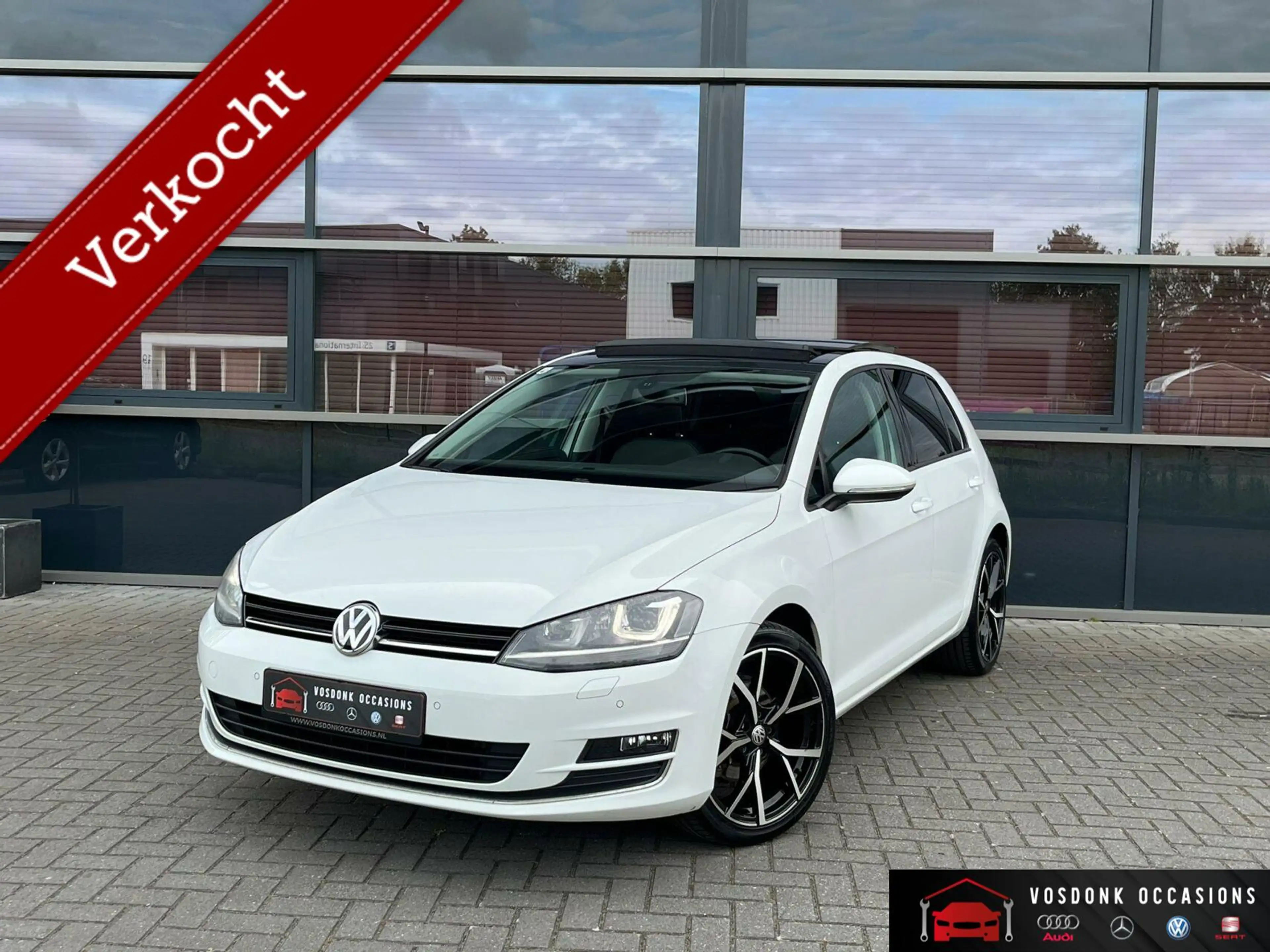 Volkswagen Golf 1.4 TSI Highline.DSG/panoramadak/Xenon/ Topstaat!