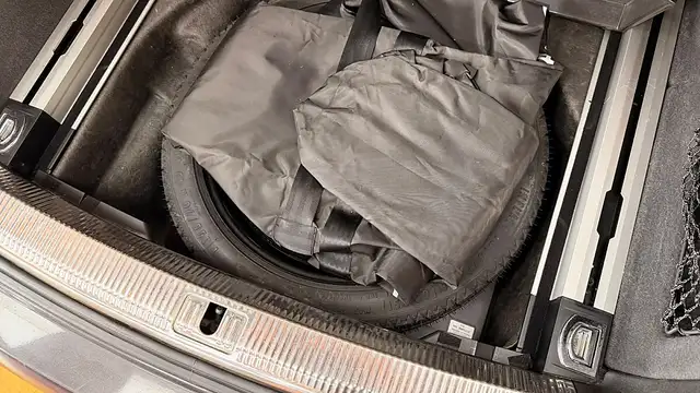 Audi A4 view 15