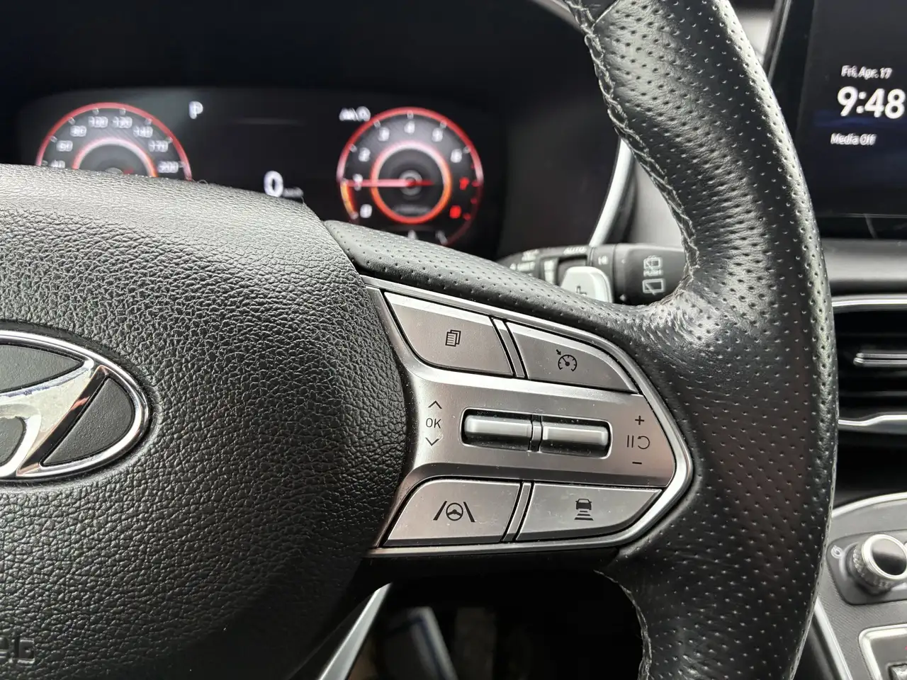 Hyundai SANTA FE снимка Hyundai SANTA FE