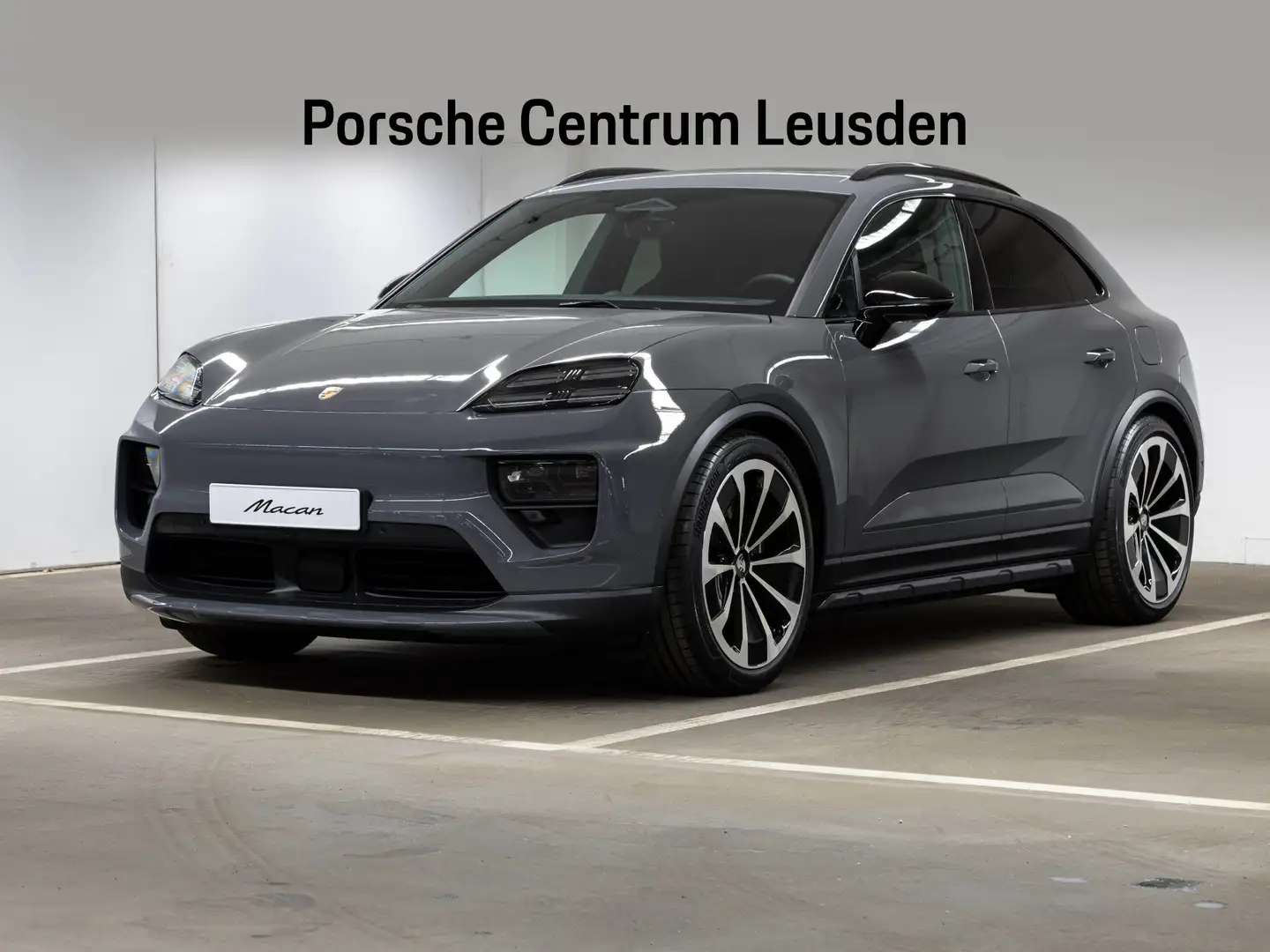 Porsche Macan 4 Grijs - 1