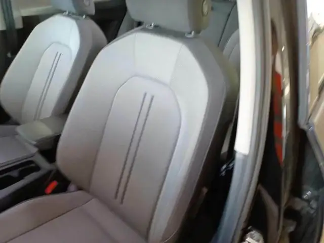 Seat Leon view 9