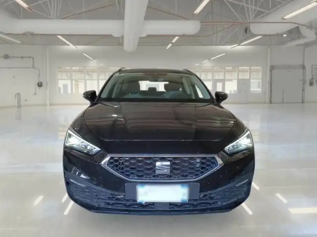Seat Leon view 2