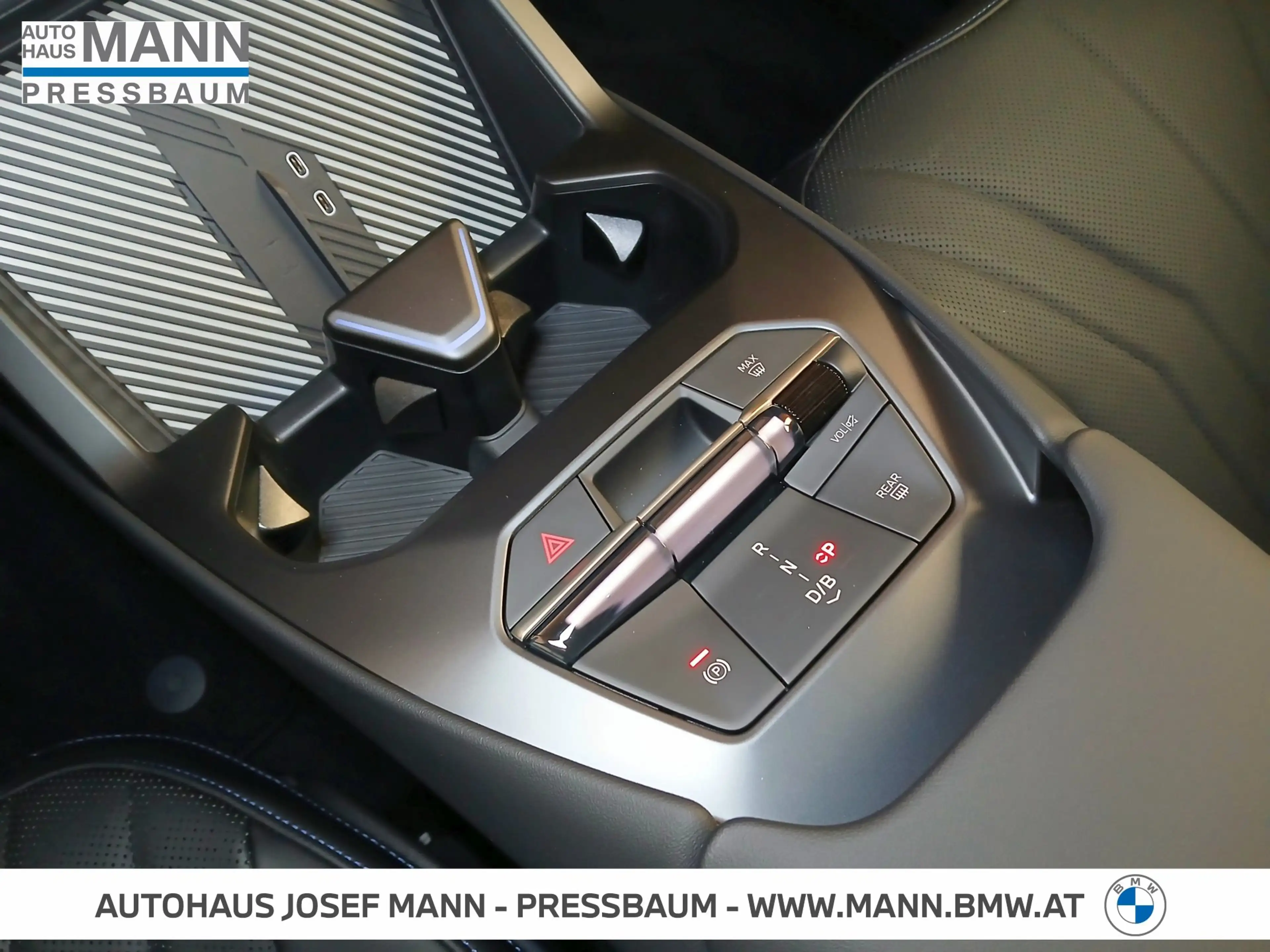 BMW iX3 50 xDrive M SPORTPAKET, INNOVATIONSPAKET — photo 14