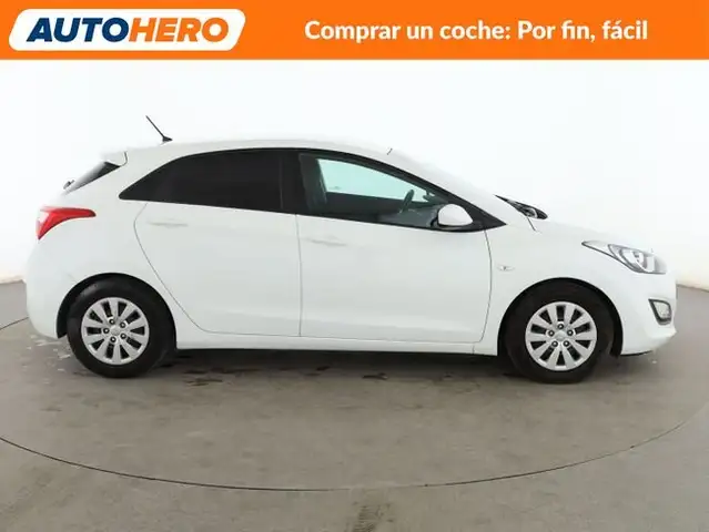 Hyundai i30 view 7