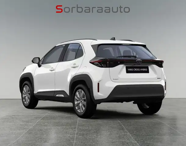 Toyota Yaris Cross view 4