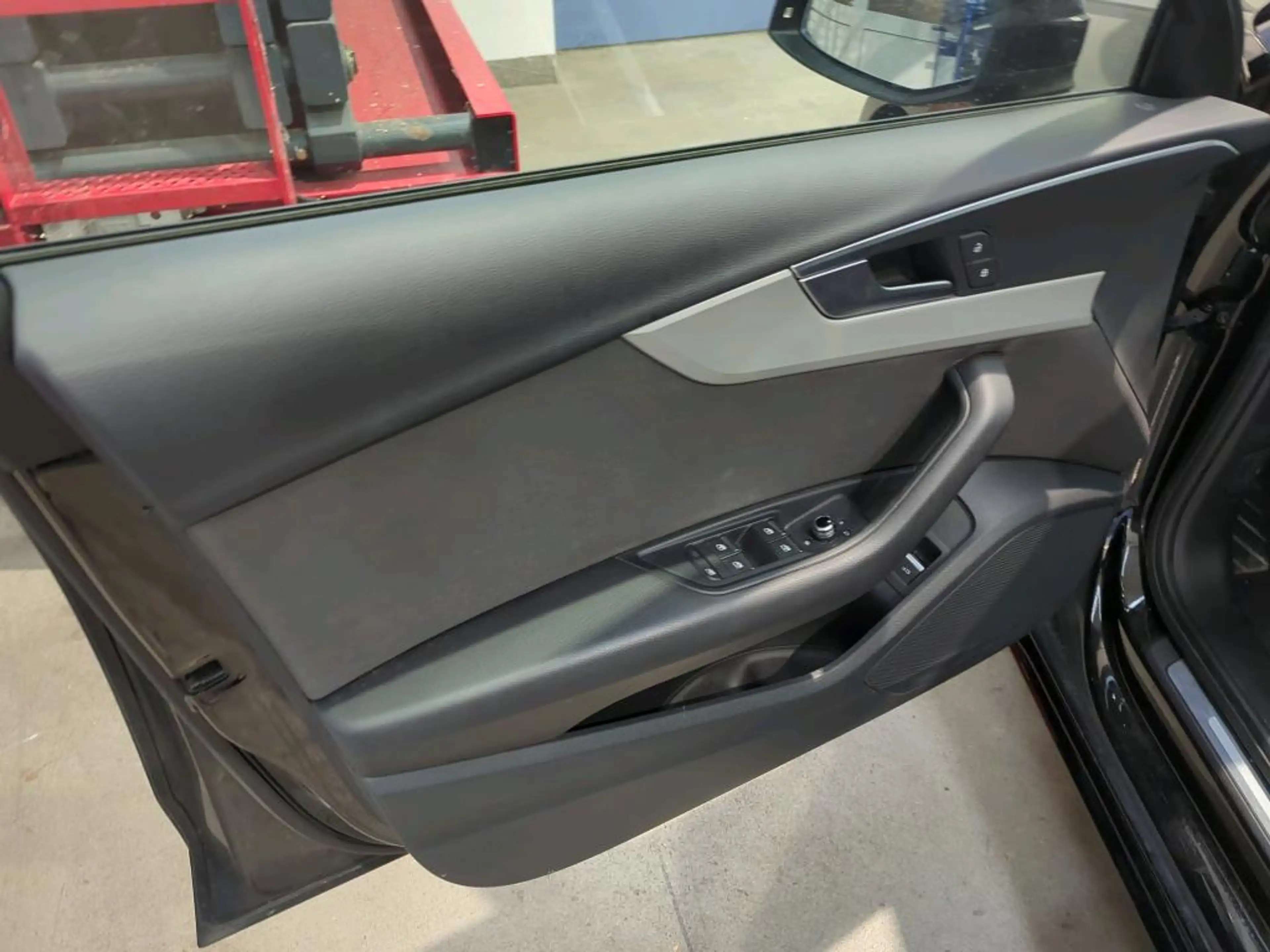Audi A4 30 TDI Aut. * Virtual, LED, PDC, usw...* — photo 7