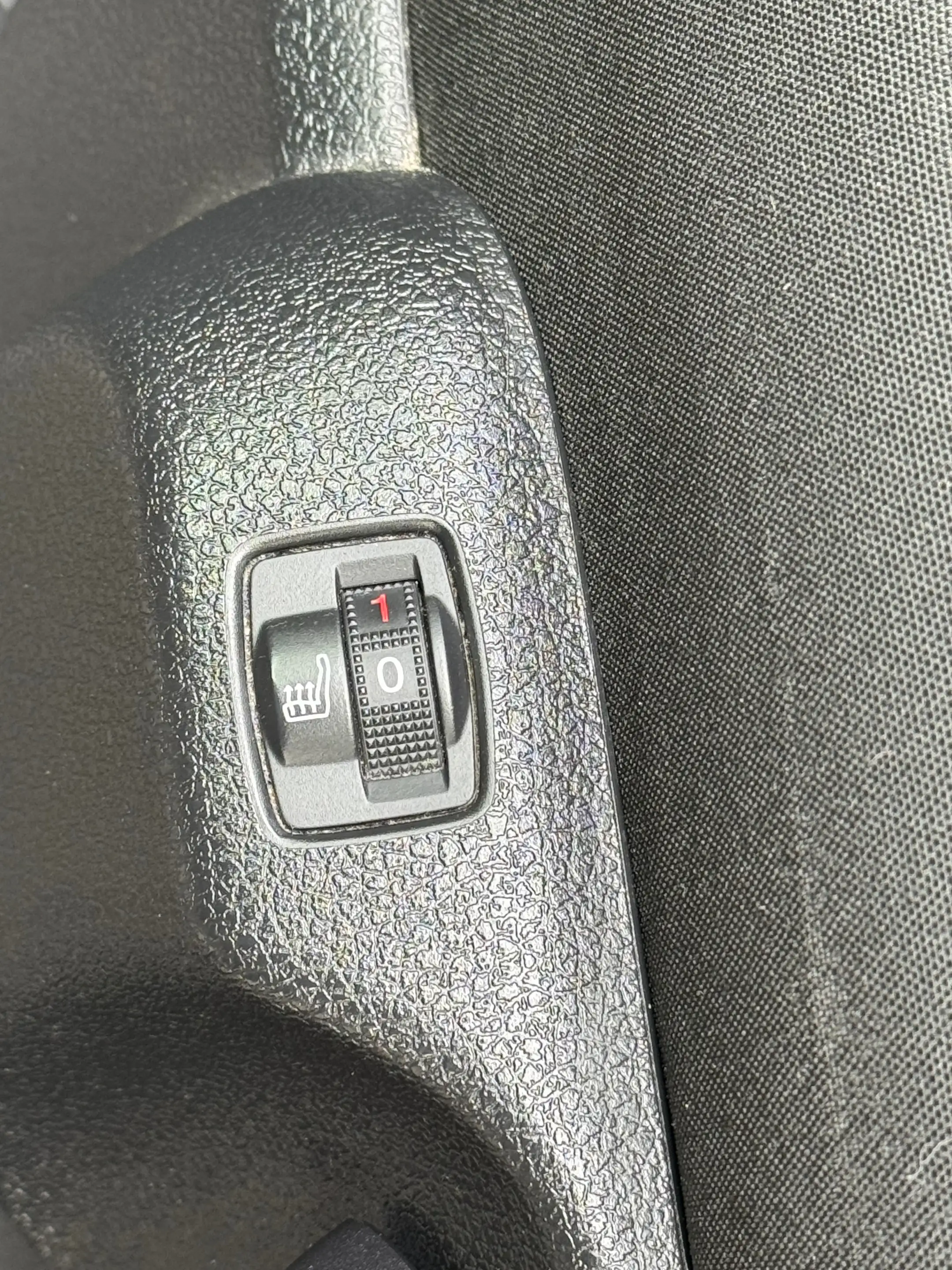 Peugeot Traveller 1.5 HDI // 8 PLACES // GPS // CARPLAY — photo 12
