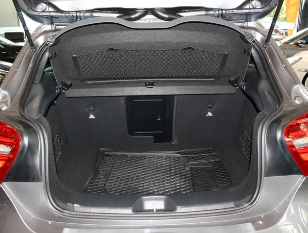 Mercedes-Benz A-Class view 7