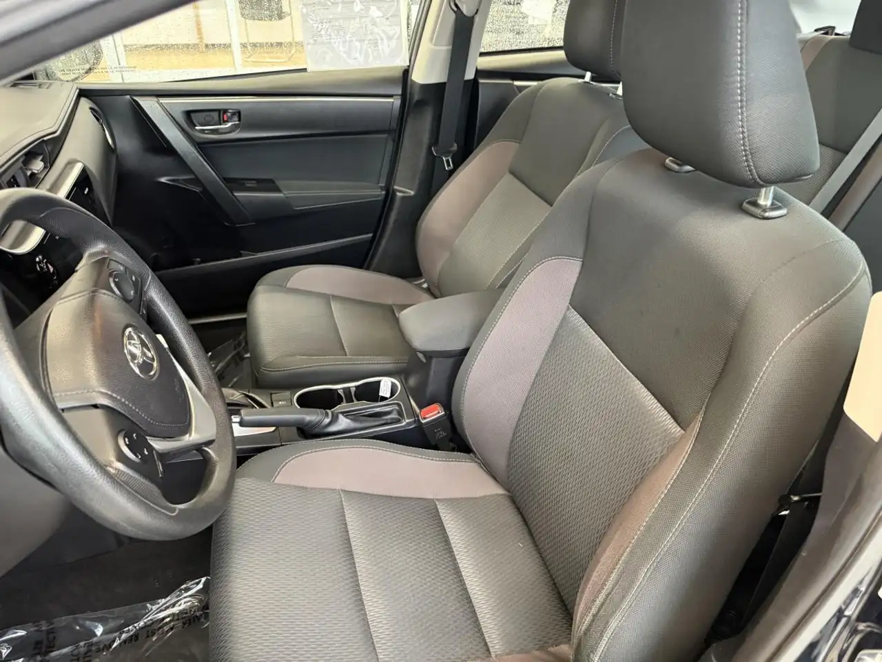 Toyota Corolla снимка Toyota Corolla