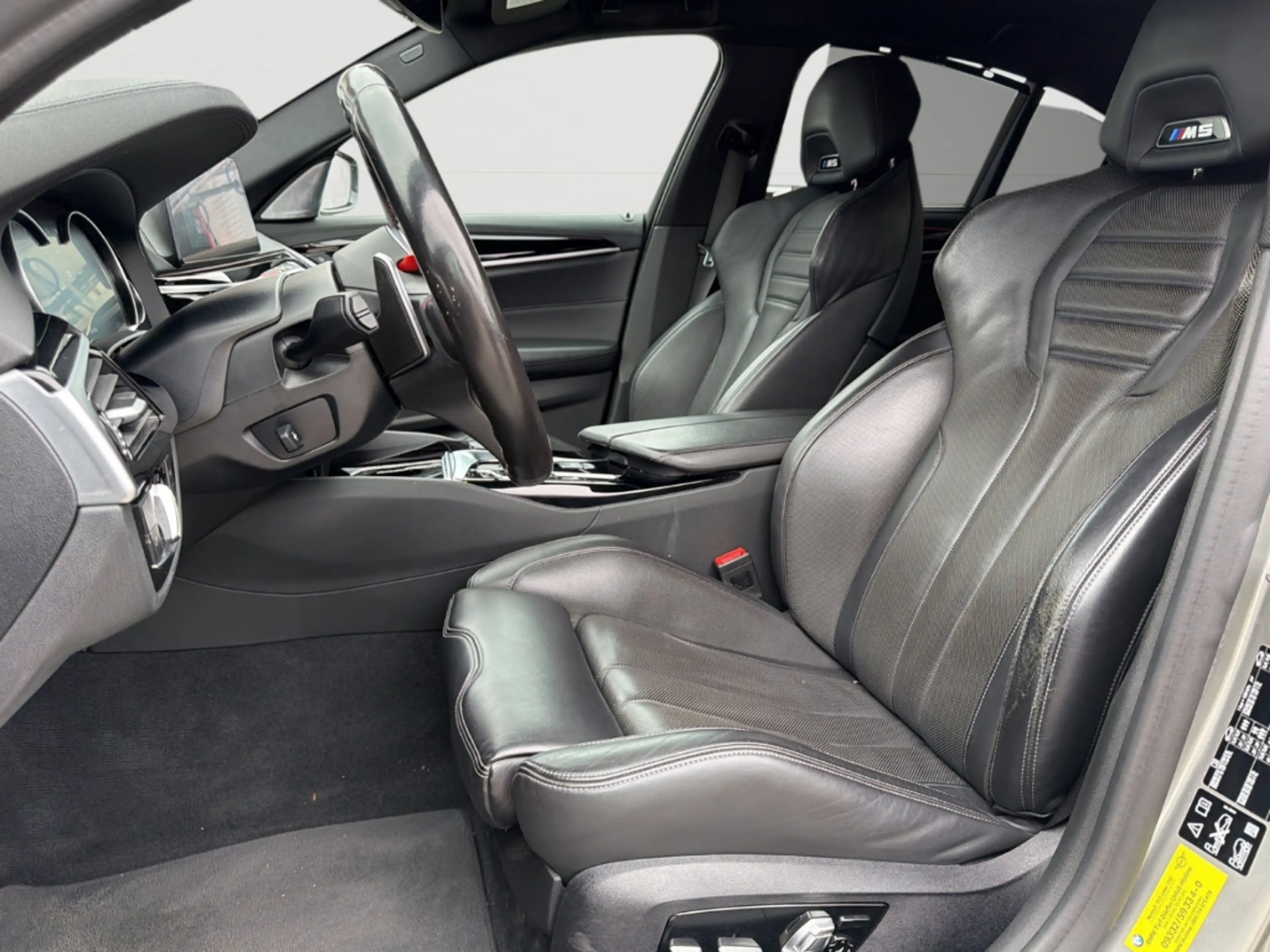 BMW M5 inkl.Wartungs-Pkt.+M Drivers Package+BundW+NightVi — photo 9