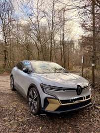 EV60 220hp optimum charge Iconic