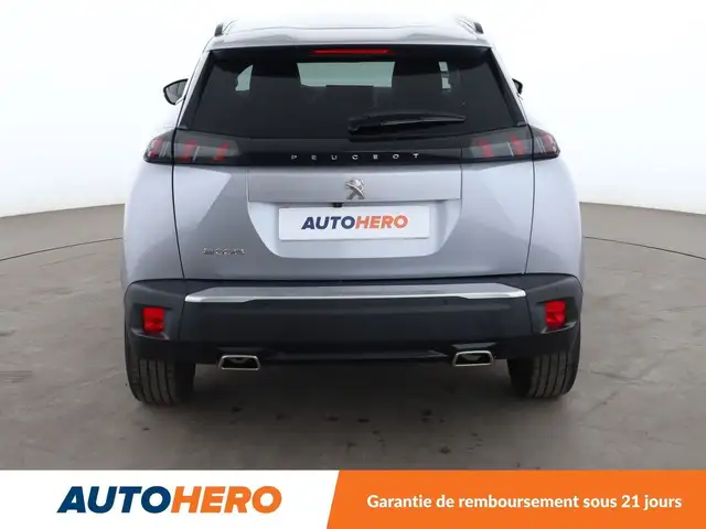 Peugeot 2008 view 5