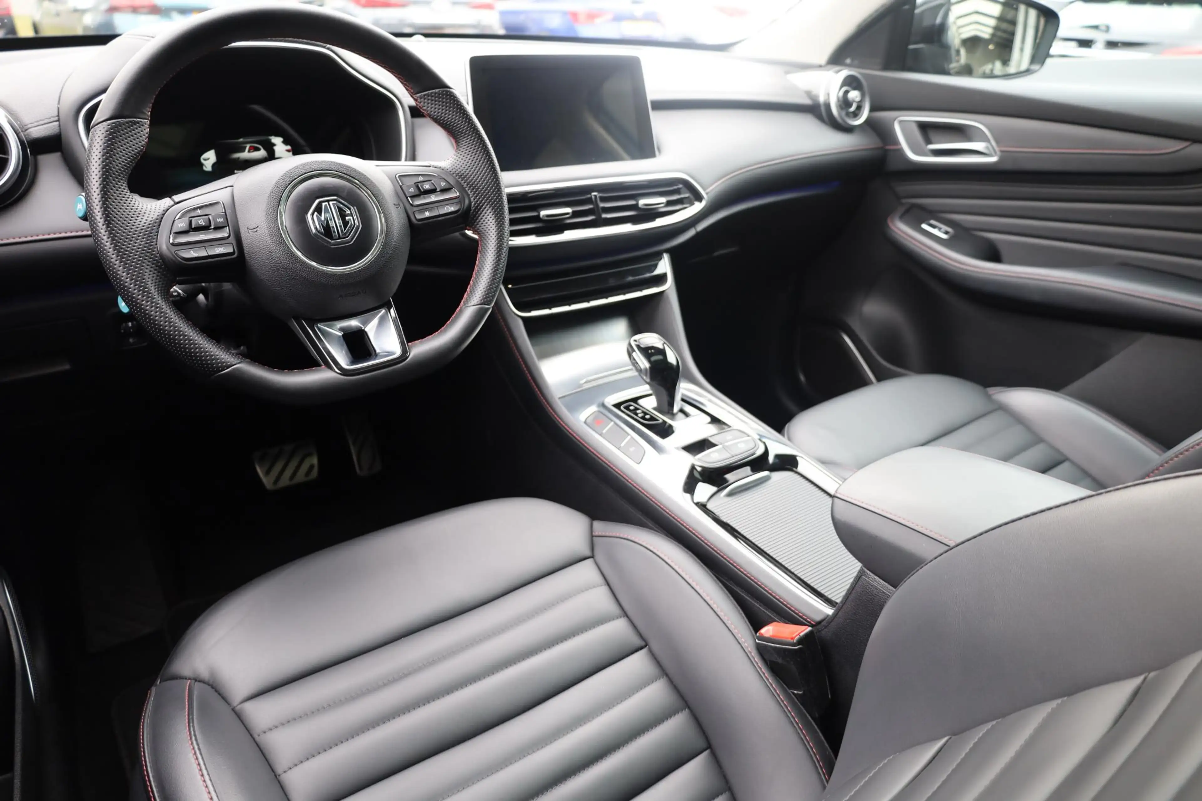 MG EHS 1.5 TGDI Luxury FACELIFT!! MY23 LEER PANO 360-CAME — photo 33