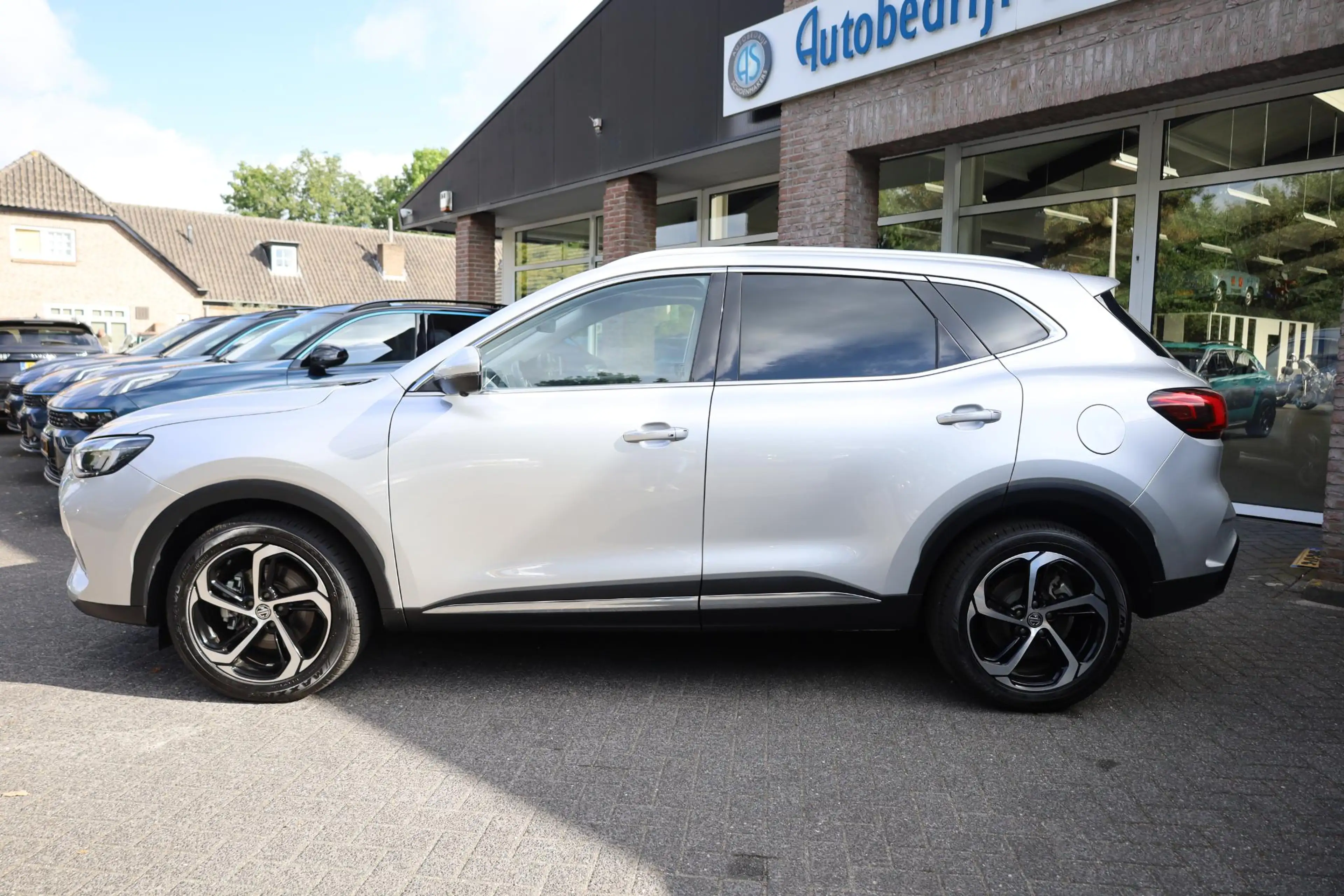 MG EHS 1.5 TGDI Luxury FACELIFT!! MY23 LEER PANO 360-CAME — photo 41