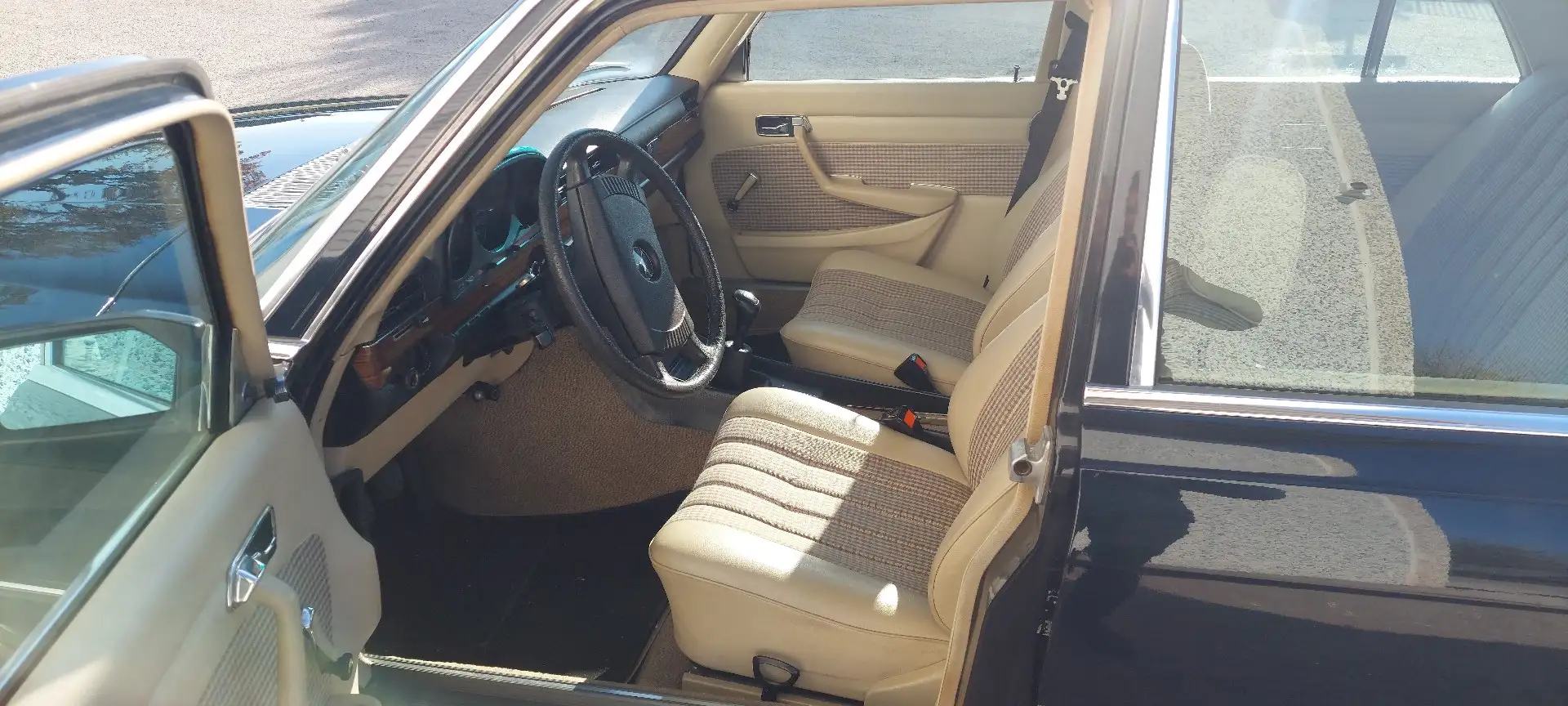 Mercedes-Benz 280 - 2