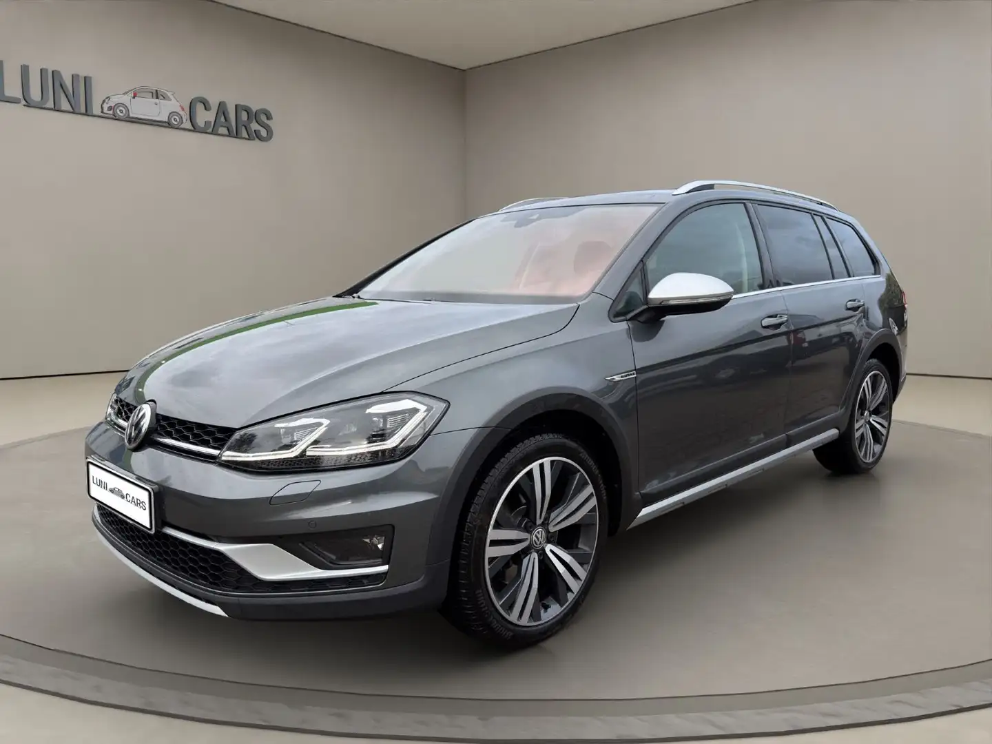 Volkswagen Golf VII Variant Alltrack Aut. / LED / AHK / AWD Gris - 1