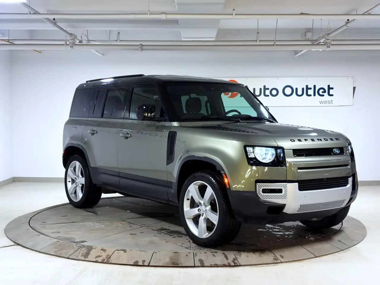 2023 Land Rover Defender