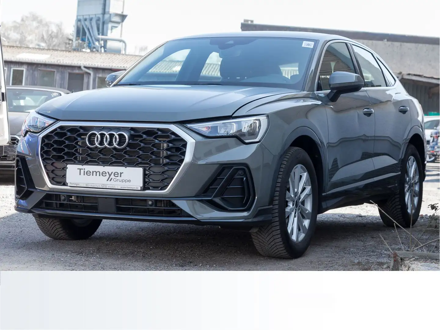 Audi Q3 35 TDI LM18 LEDER KAMERA eSITZE Grau - 2