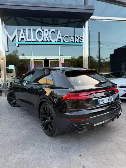 Audi Q8 4.0 RS TFSI quattro tiptronic 2023, foto 4