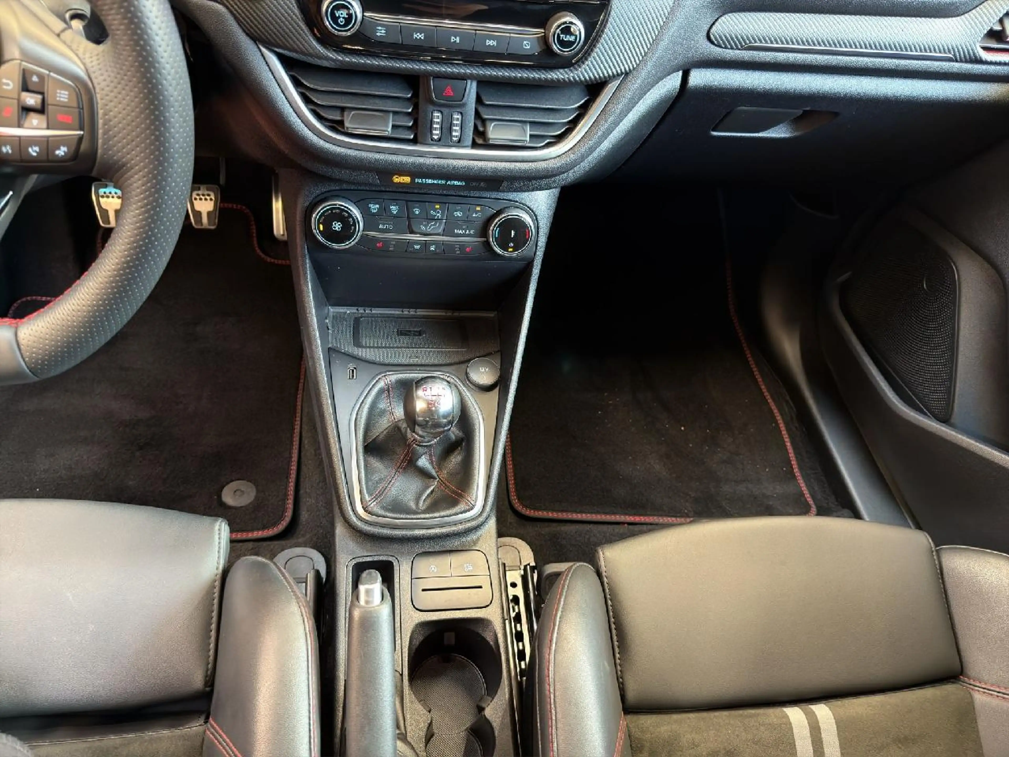 Ford Fiesta ST X — photo 13