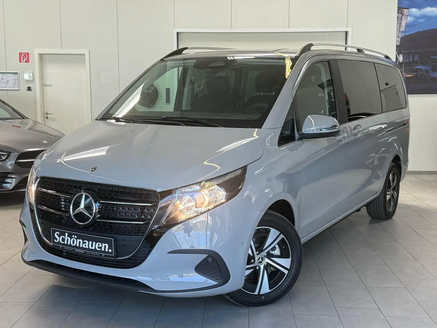 Mercedes-Benz V 220 d Lang AHK+STDHZ+NAVIGATION+2xKLIMA+WINTER Gri - 1