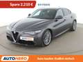 Alfa Romeo Giulia 2.2 JTDM Super Aut.*NAVI*TEMPO*CAM*PDC*SHZ* Gris - thumbnail 1