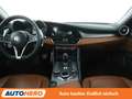 Alfa Romeo Giulia 2.2 JTDM Super Aut.*NAVI*TEMPO*CAM*PDC*SHZ* Gris - thumbnail 12