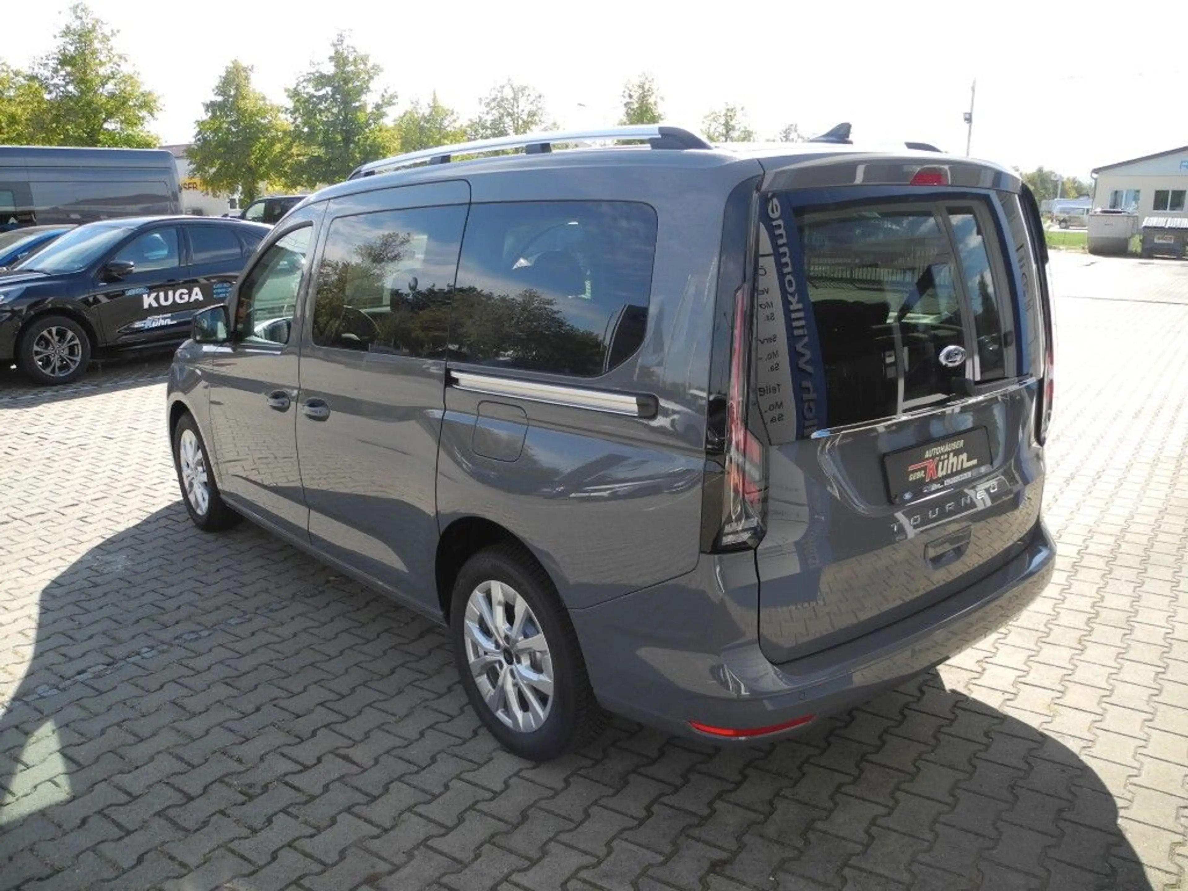 Ford Tourneo Connect Grand 1.5 Aut. TITANIUM - LED, AHK, Allw., Sitzh. — photo 4