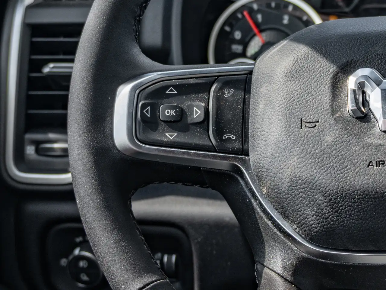 RAM 3500 снимка RAM 3500